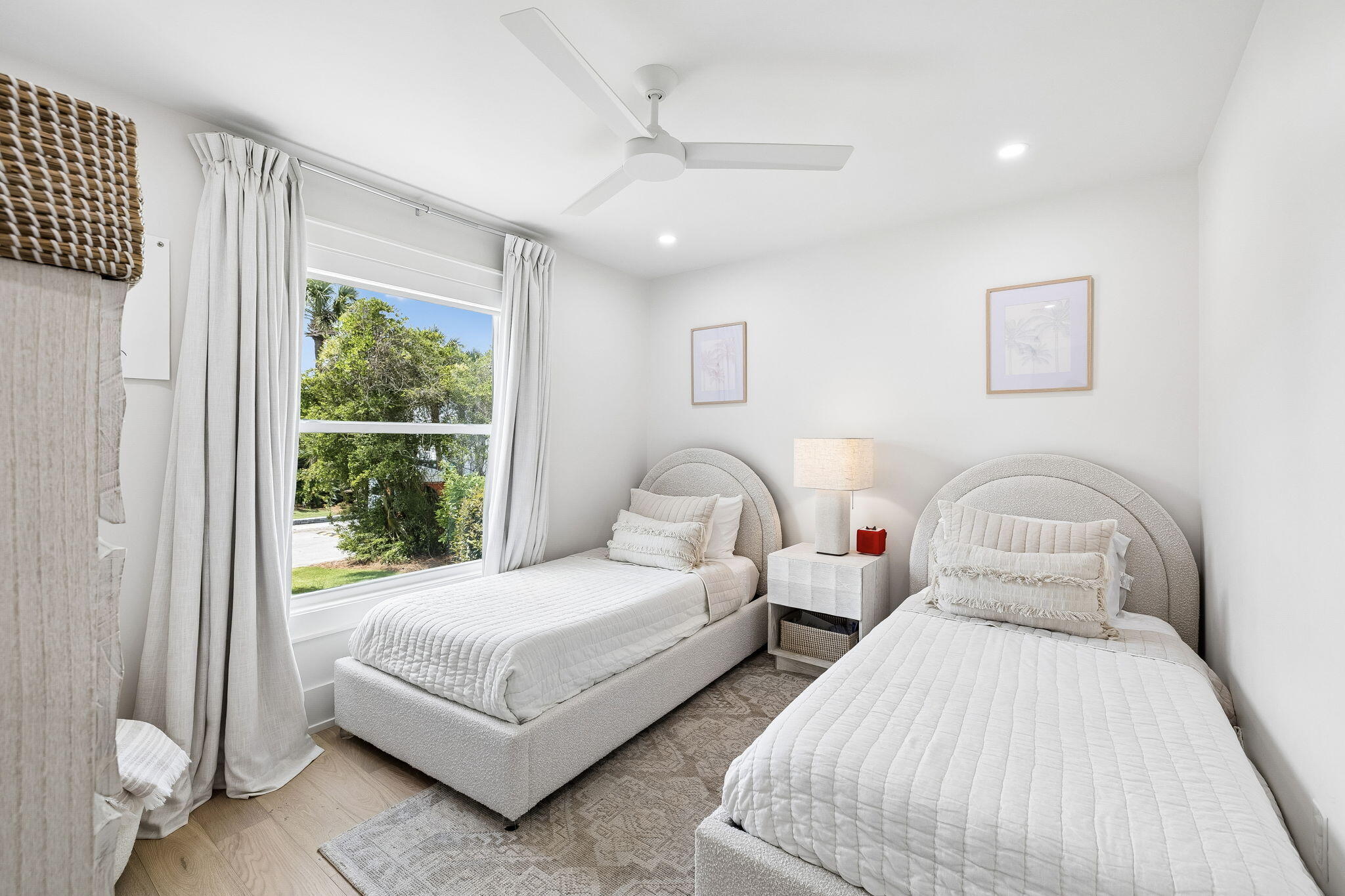 147 Walton Bonita Drive