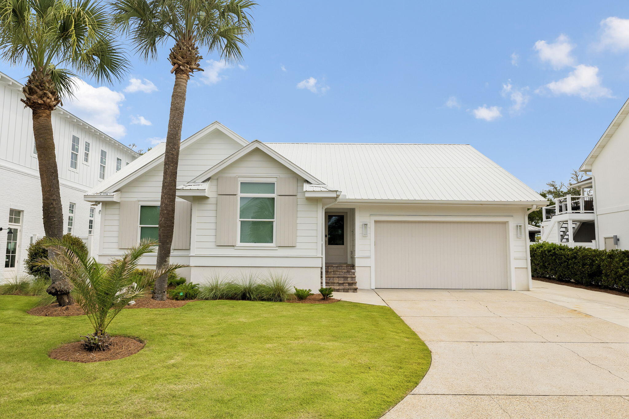 147 Walton Bonita Drive