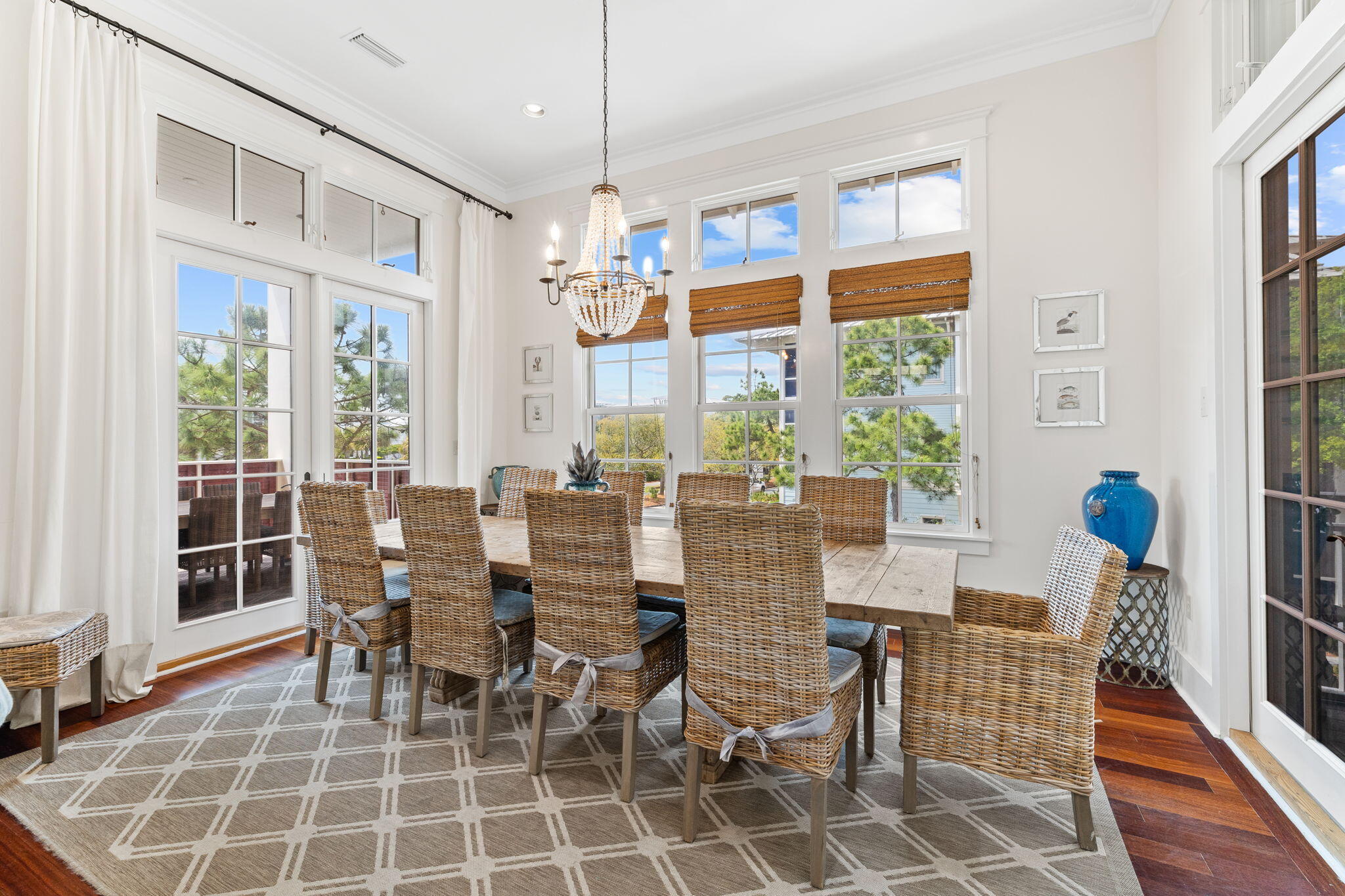 81 Western Lake Drive