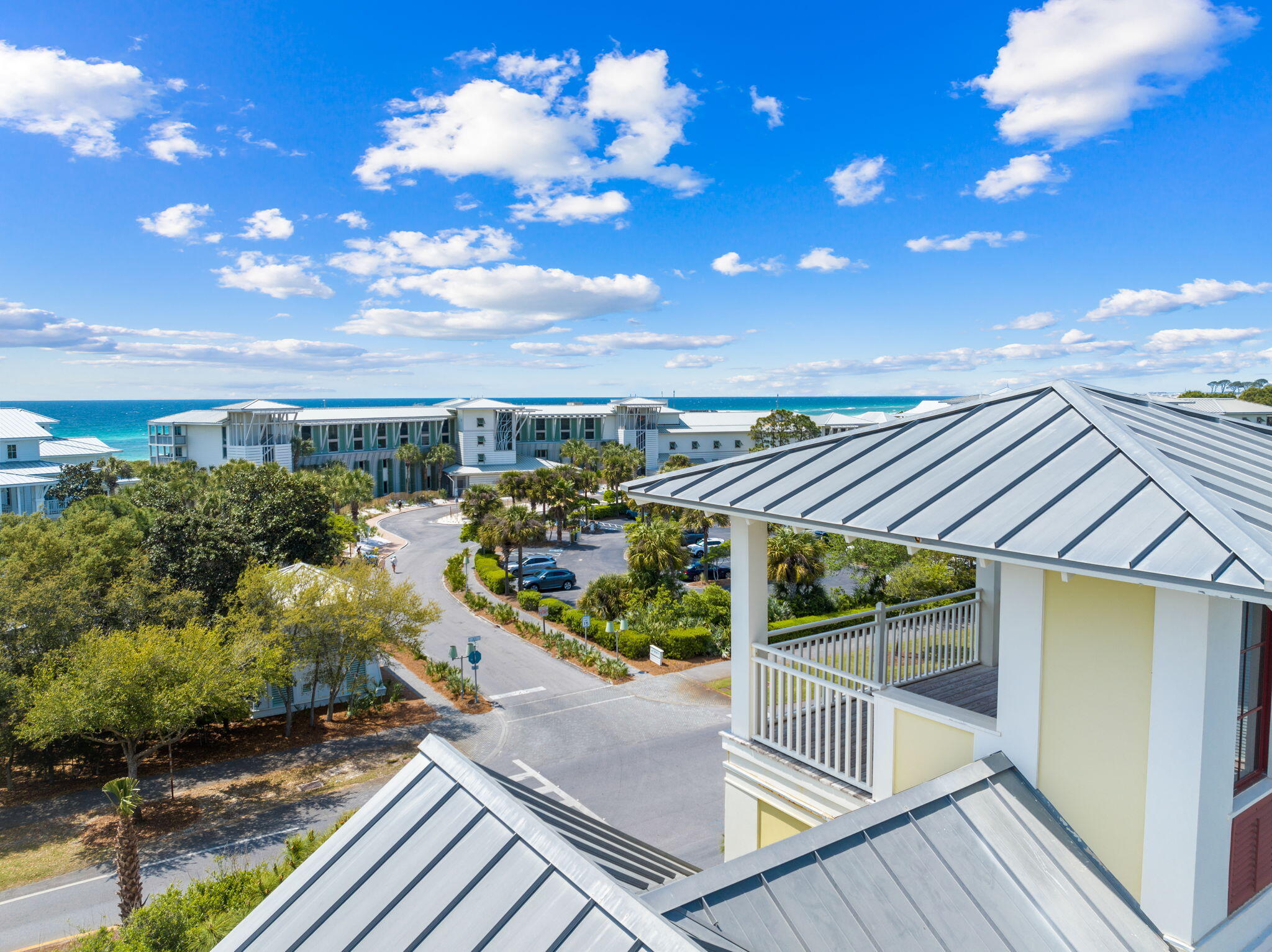 81 Western Lake Drive