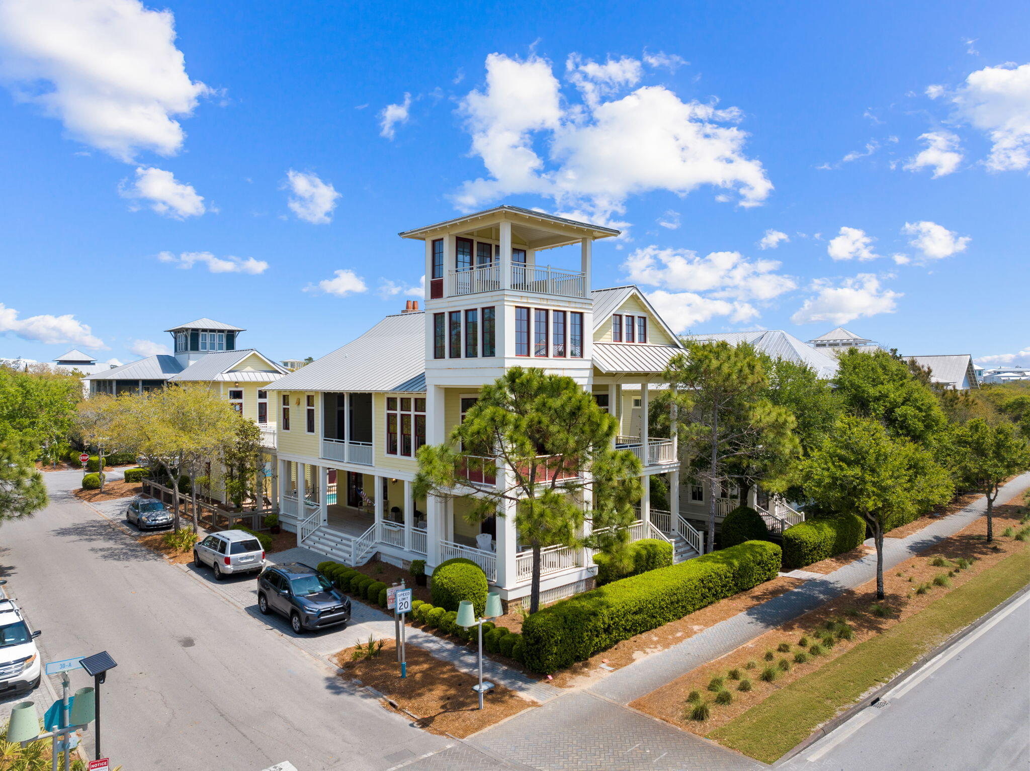 81 Western Lake Drive