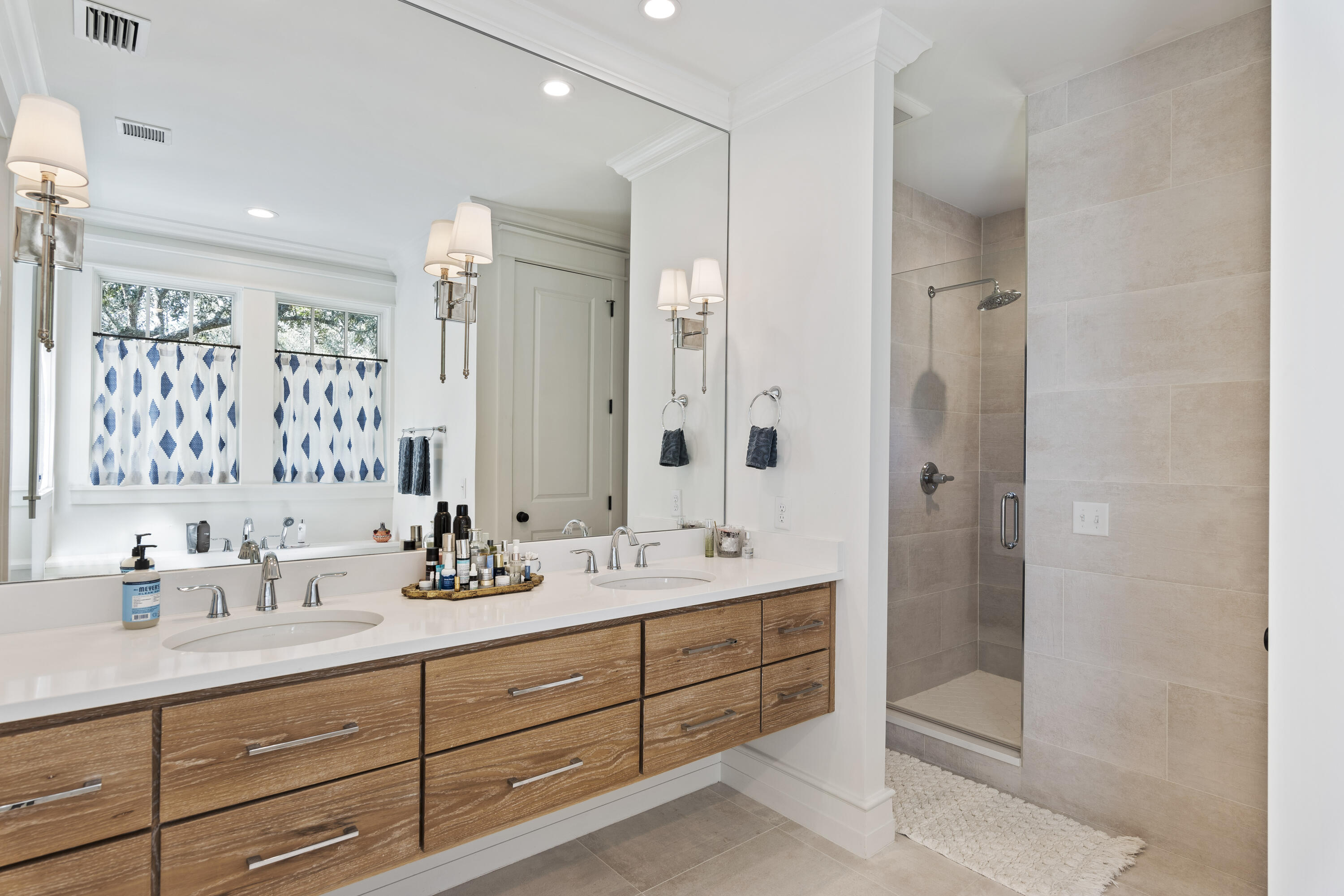 1201 Prospect Promenade