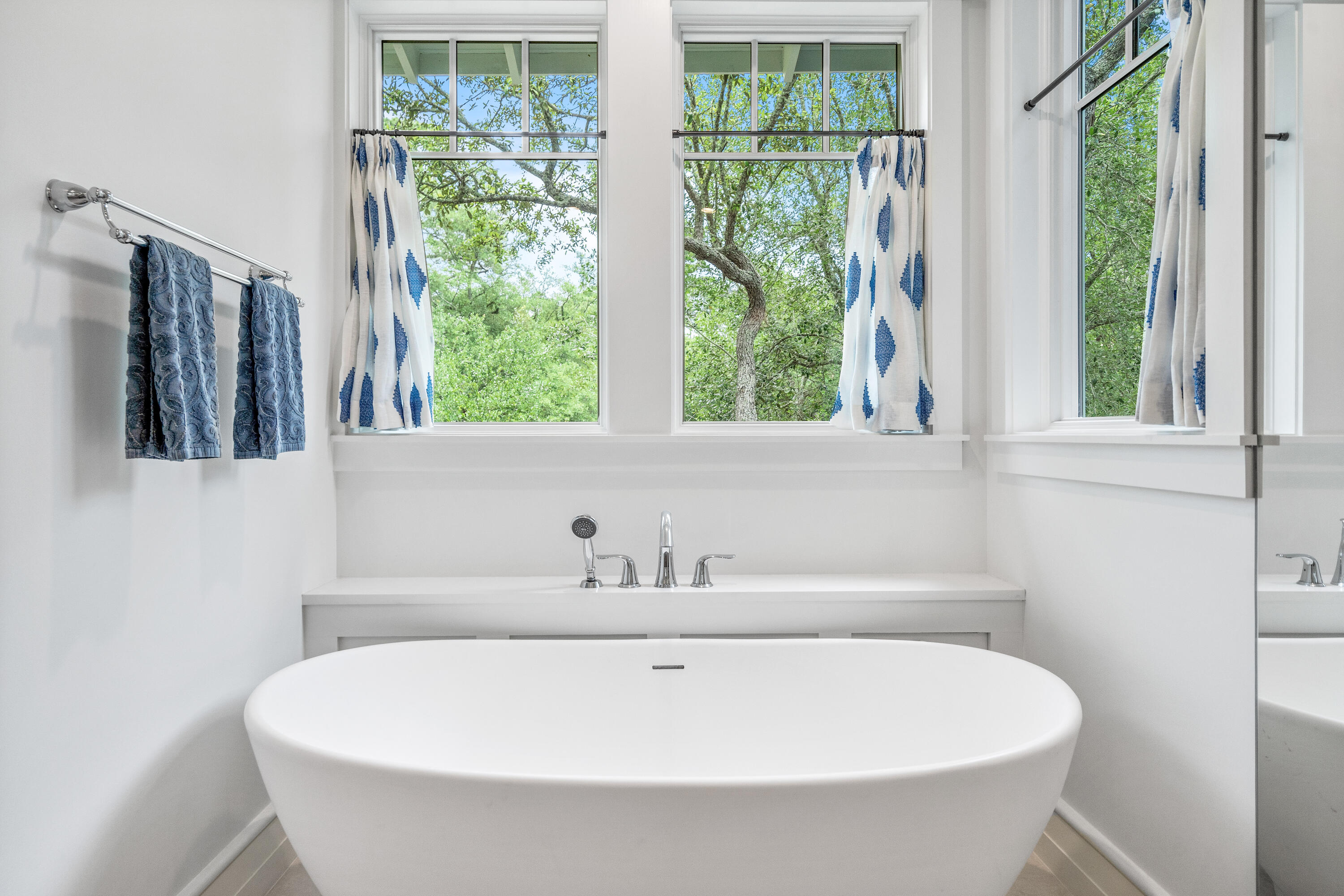 1201 Prospect Promenade