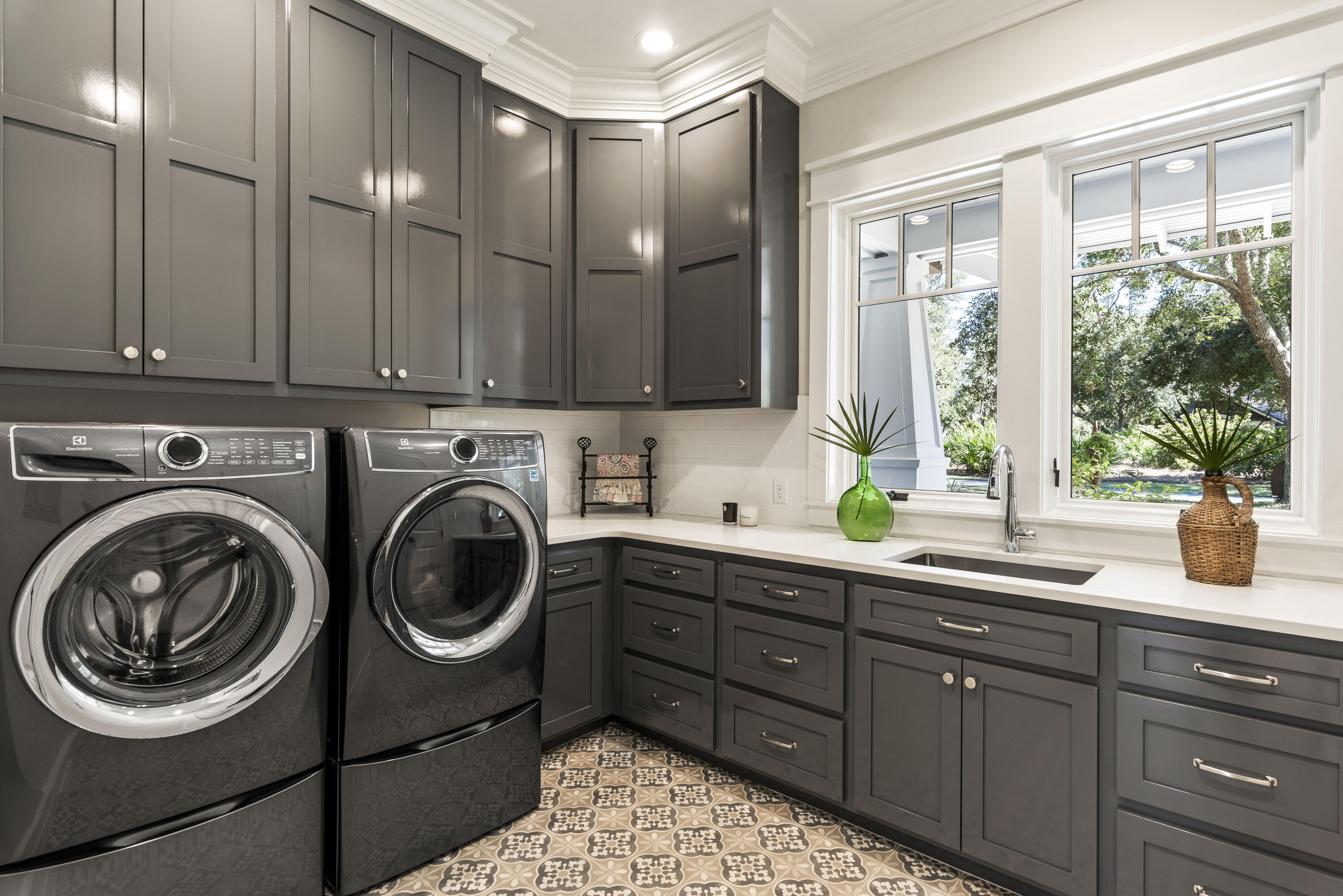 1201 Prospect Promenade