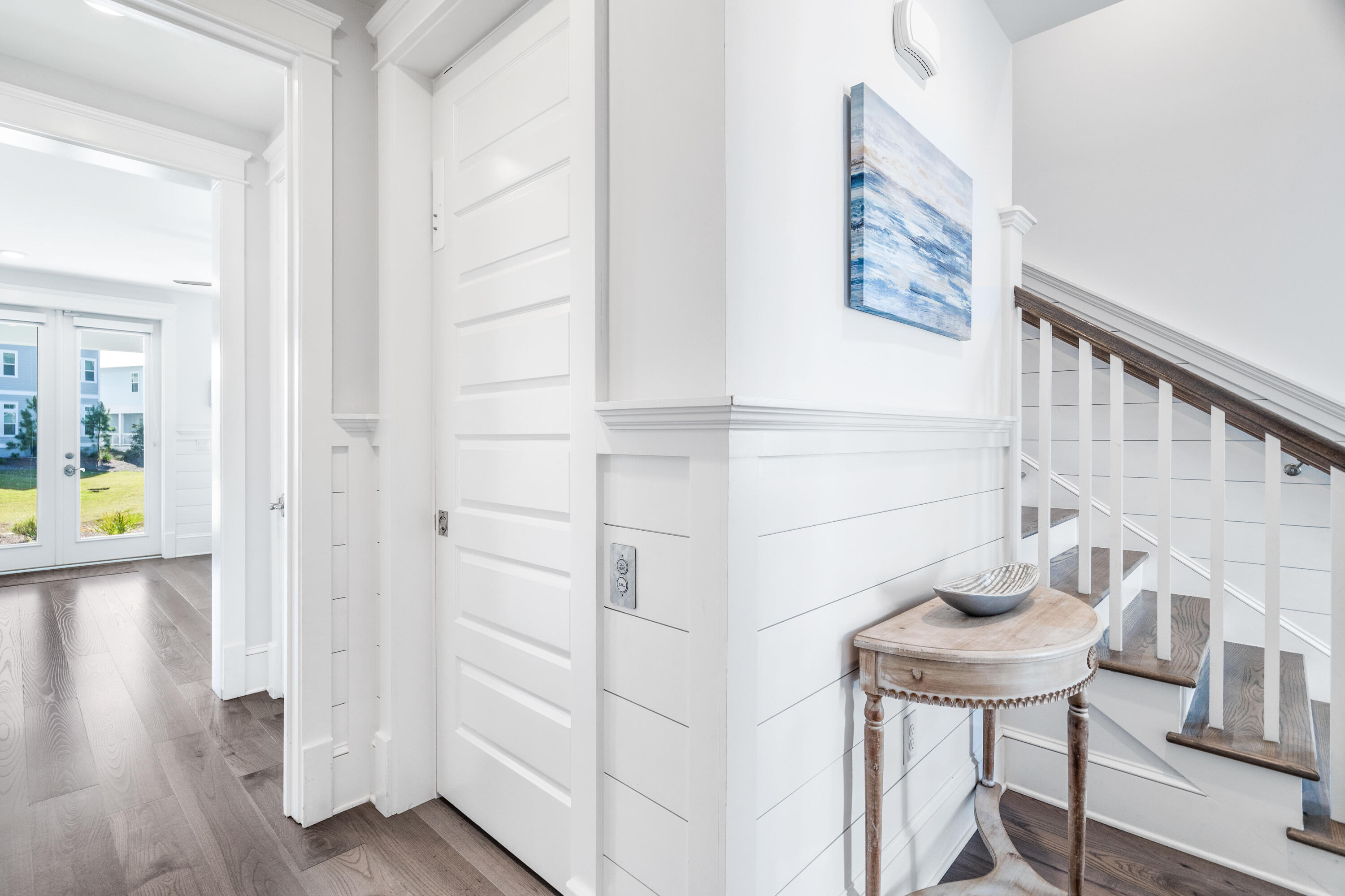 15 W Crabbing Hole Lane