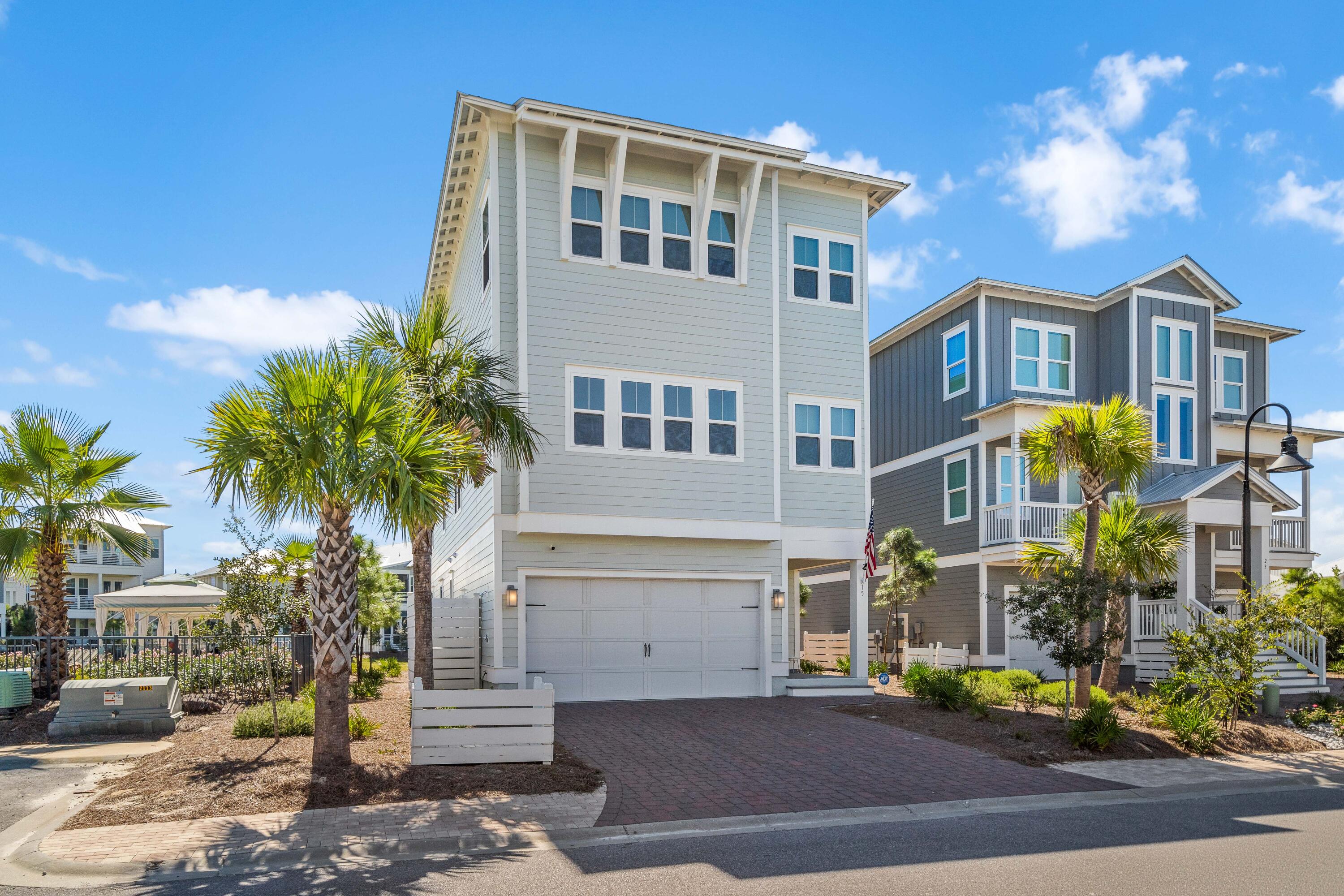 15 W Crabbing Hole Lane