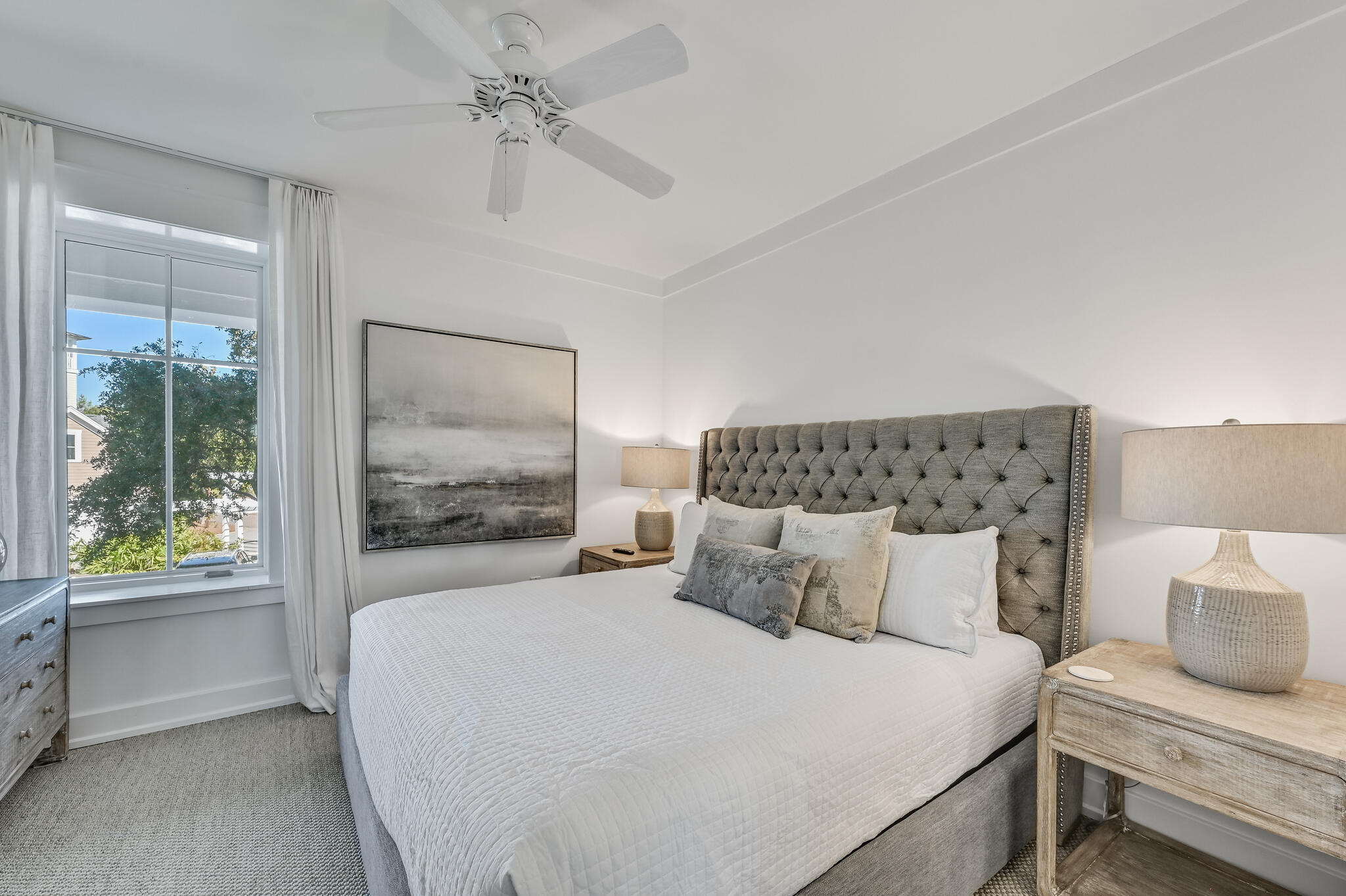 37 S Compass Point Way