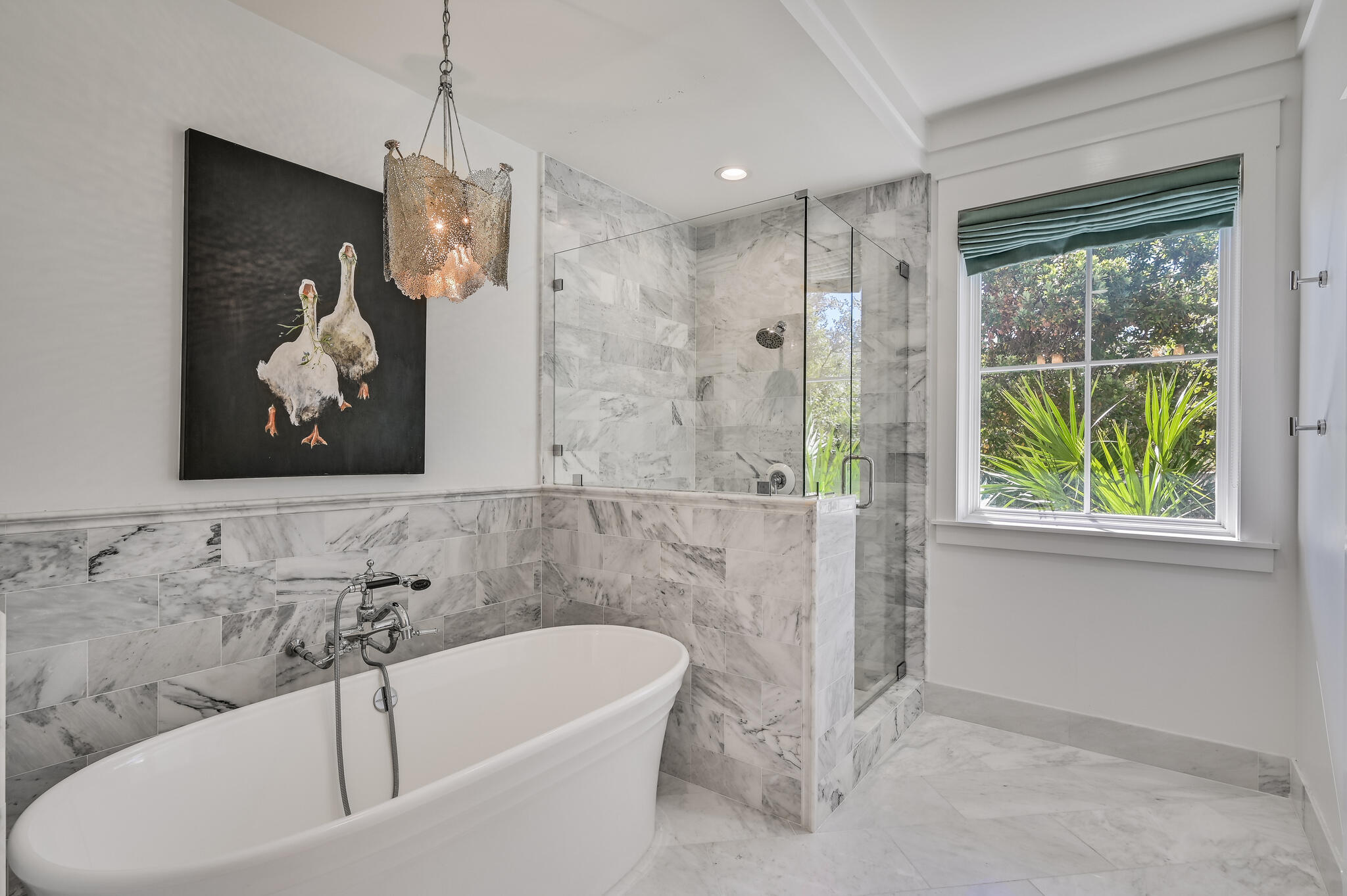 37 S Compass Point Way