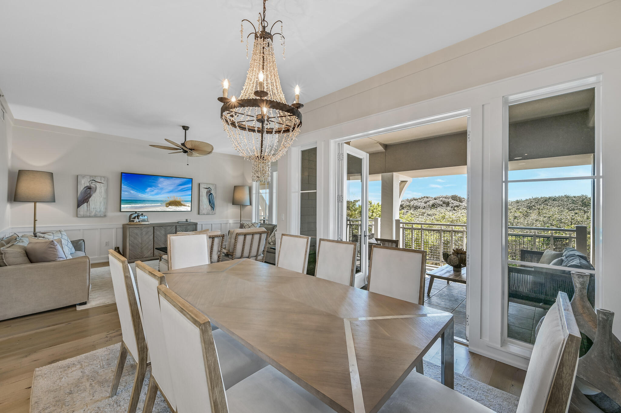 37 S Compass Point Way