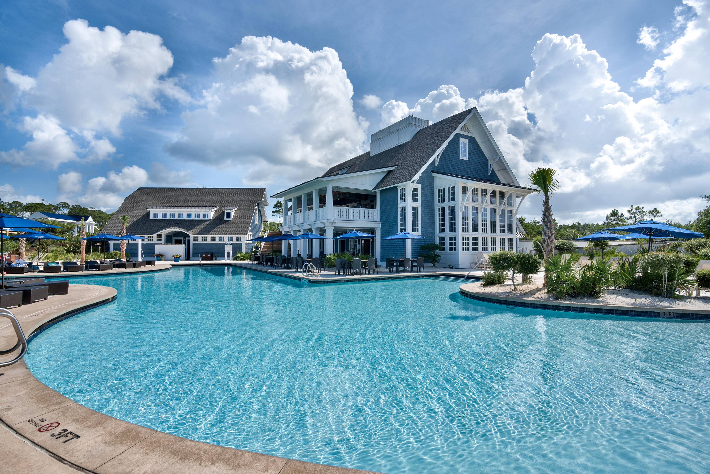 37 S Compass Point Way