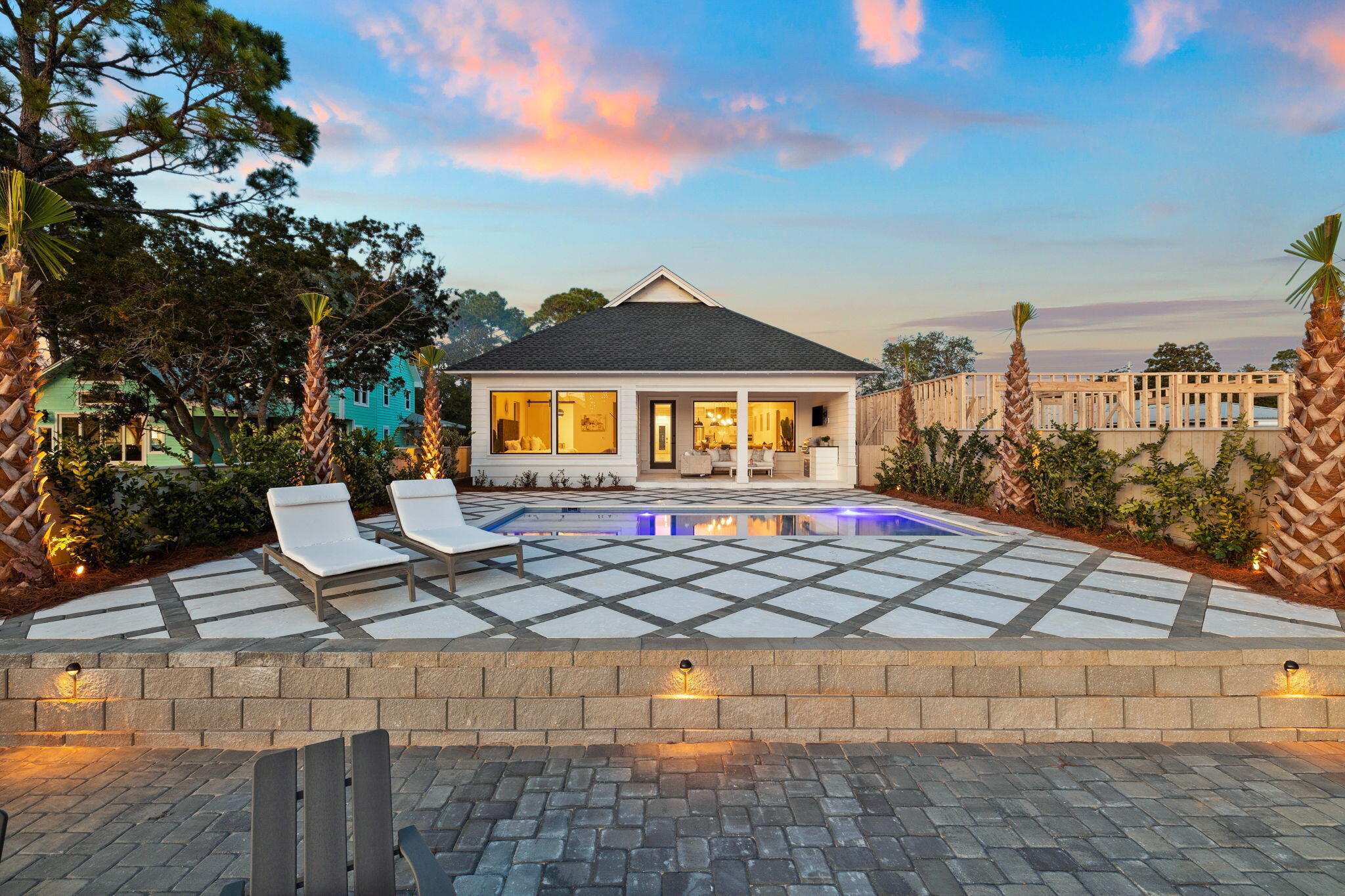 8747 N North Lagoon Drive