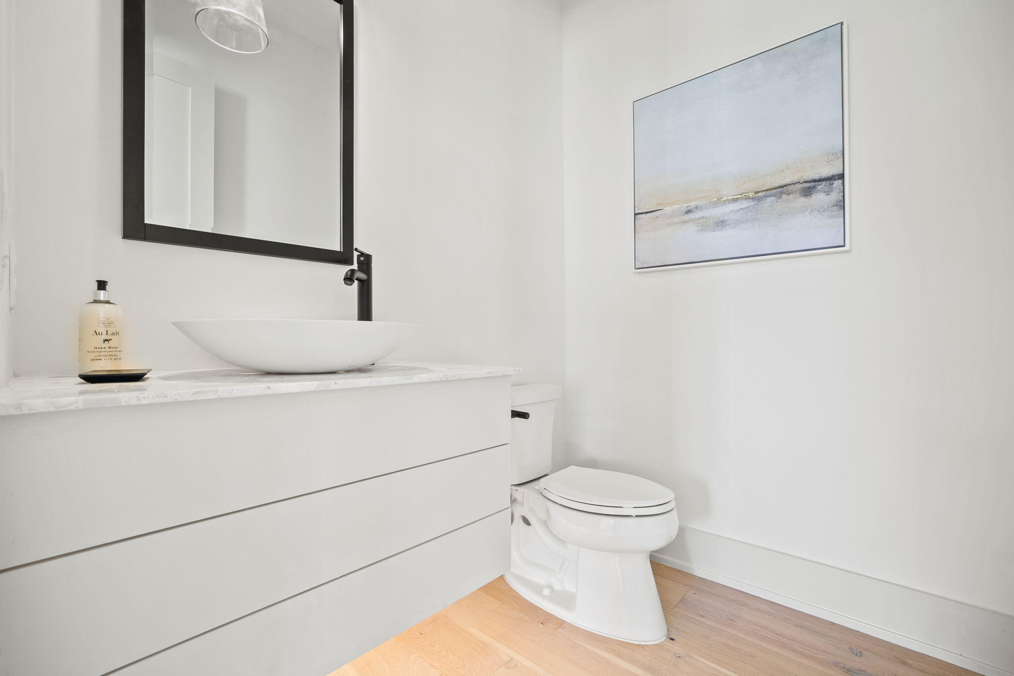 8747 N North Lagoon Drive