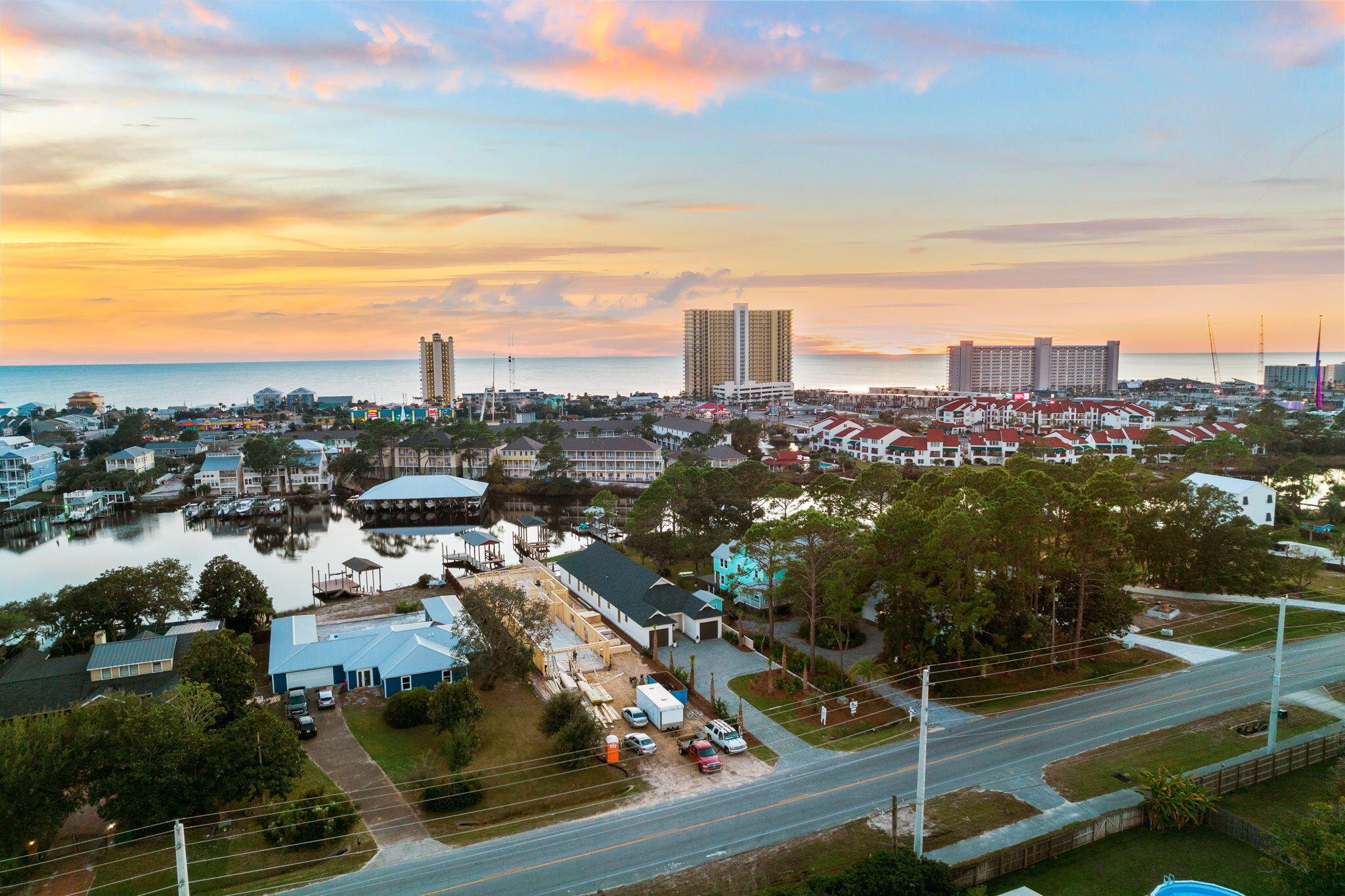 8747 N North Lagoon Drive