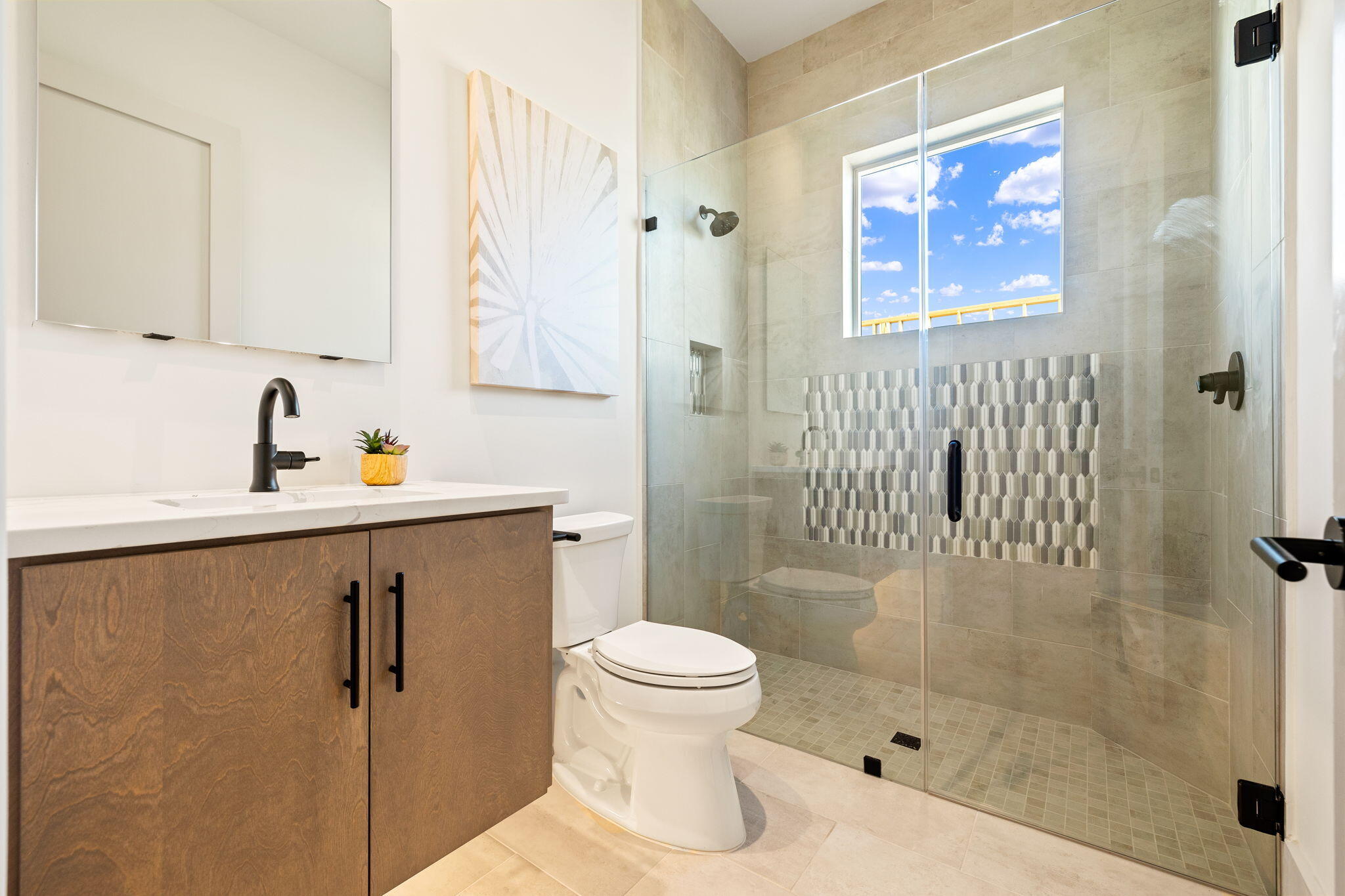 8747 N North Lagoon Drive