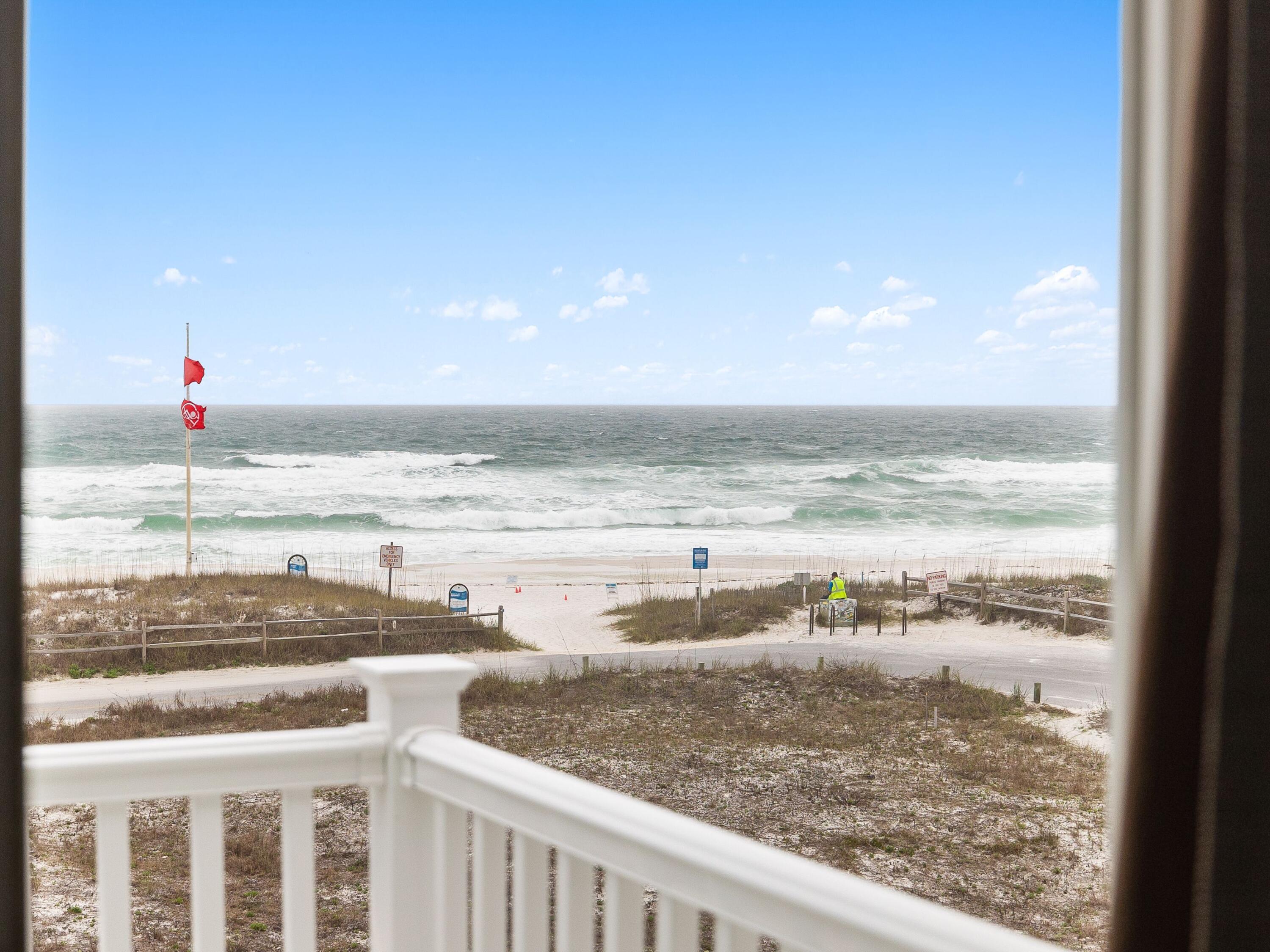 207 Beachfront Trail