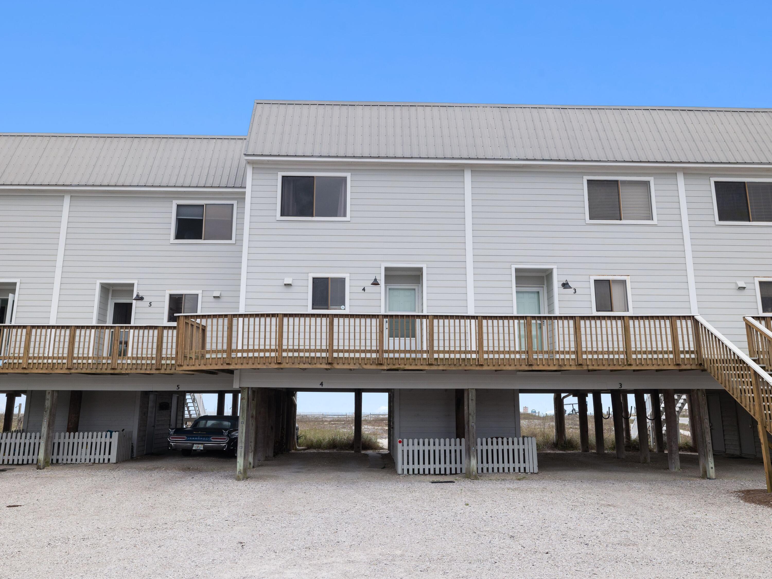 207 Beachfront Trail