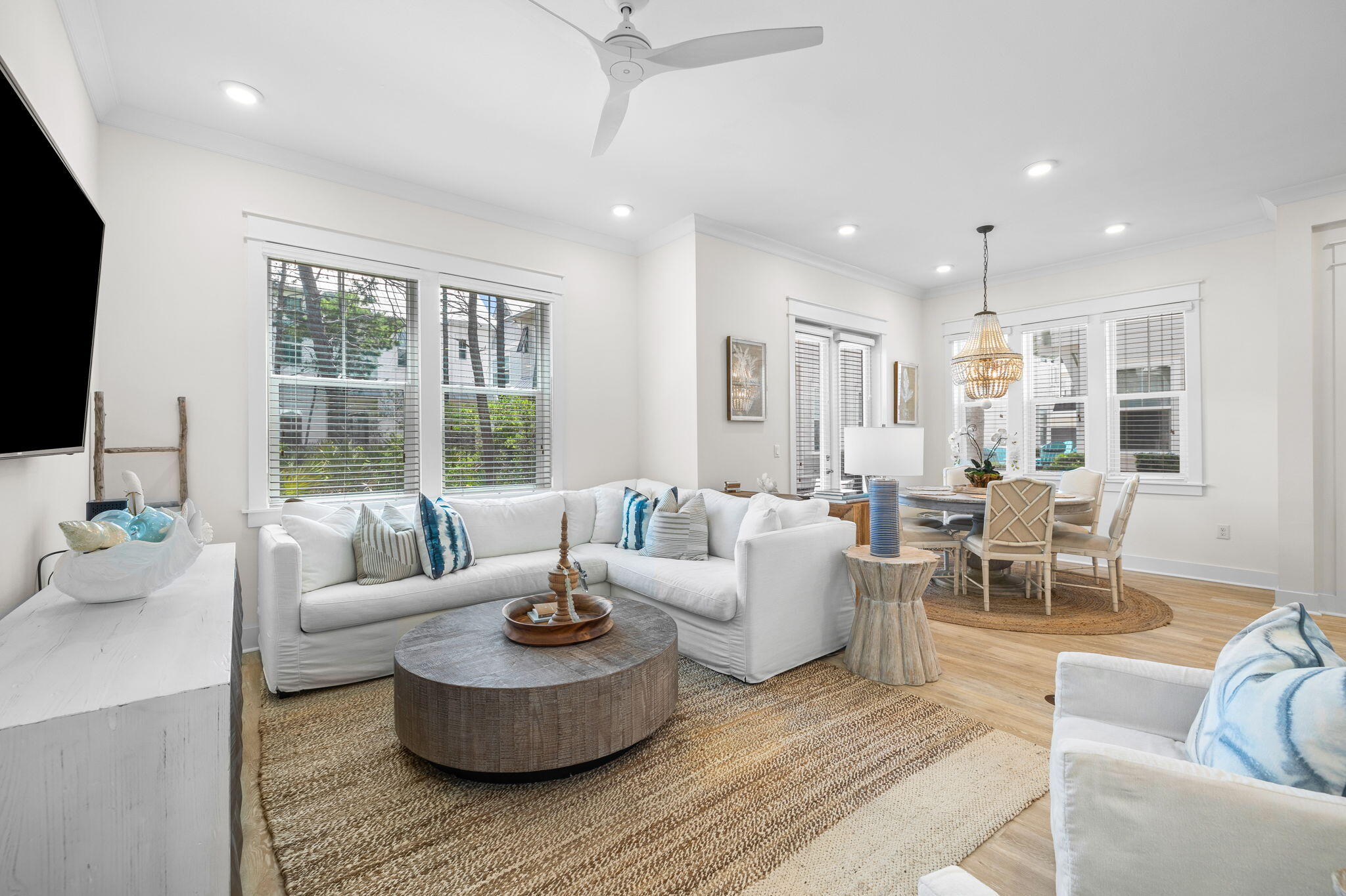 26 E Pine Lands Loop