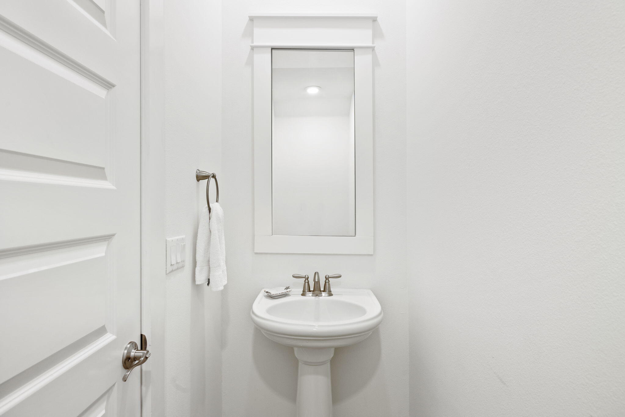 26 E Pine Lands Loop