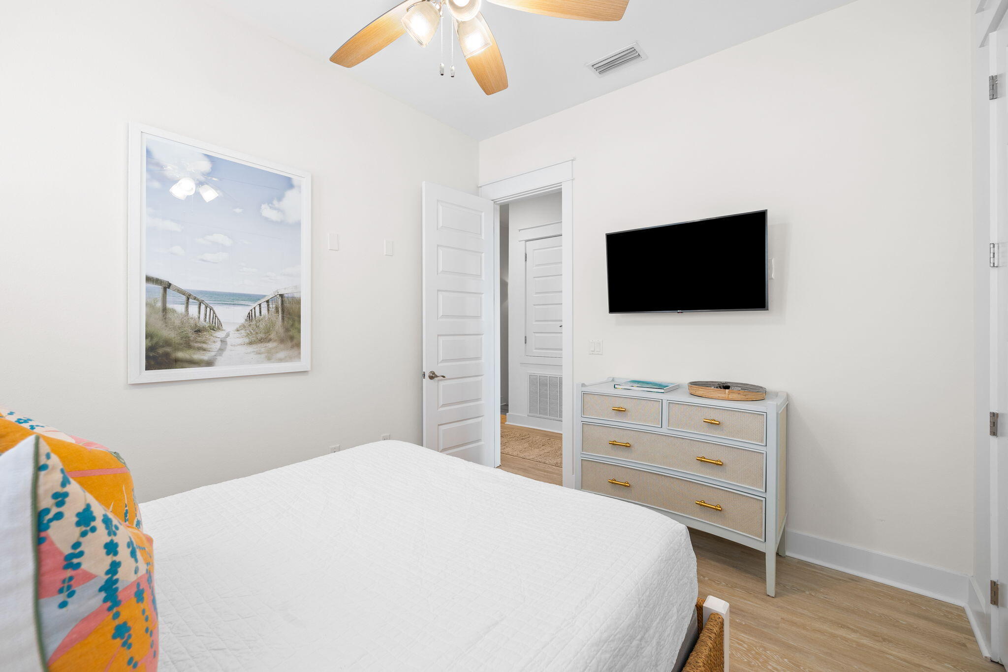 26 E Pine Lands Loop