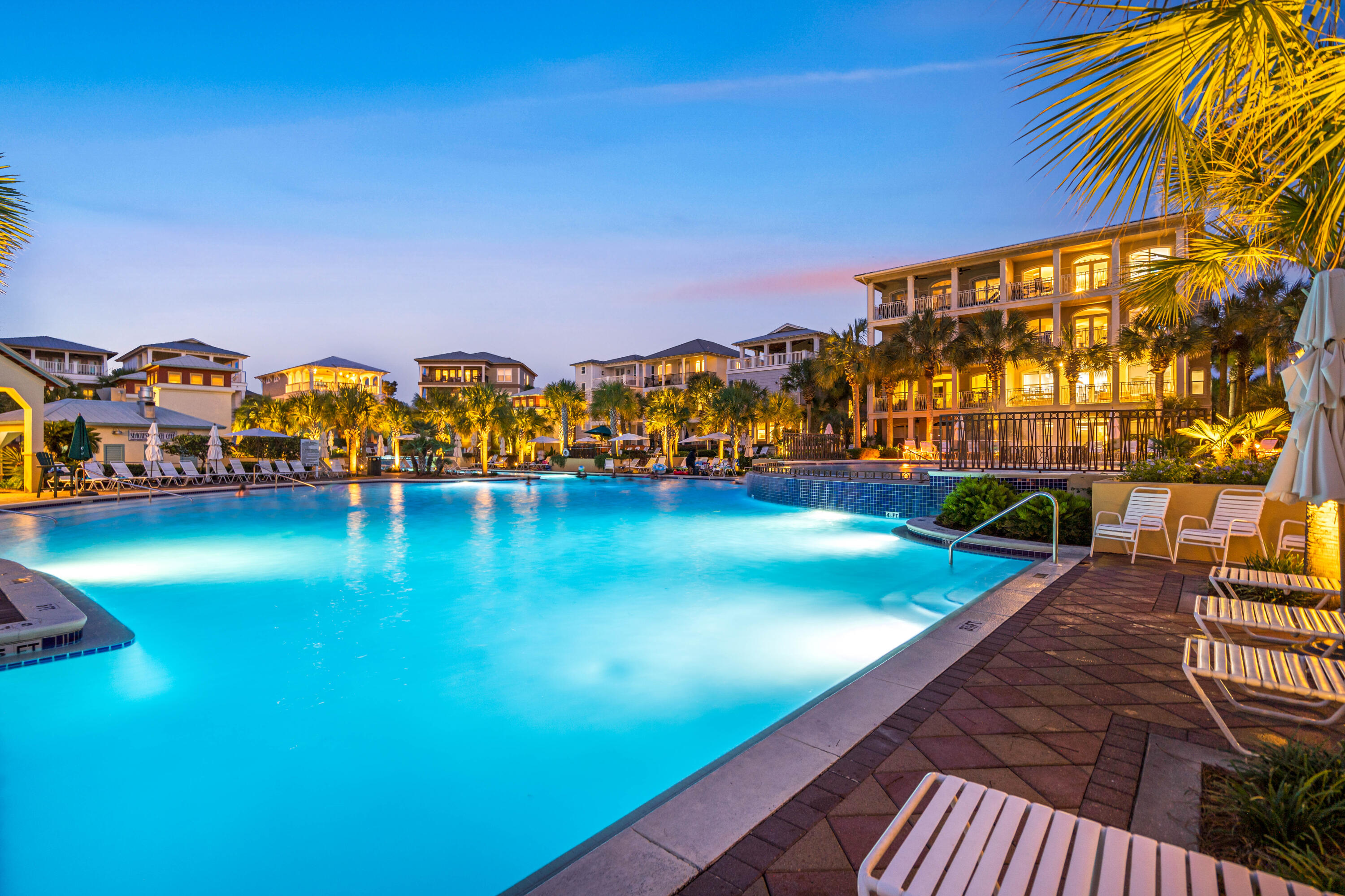 61 W Seacrest Beach Boulevard