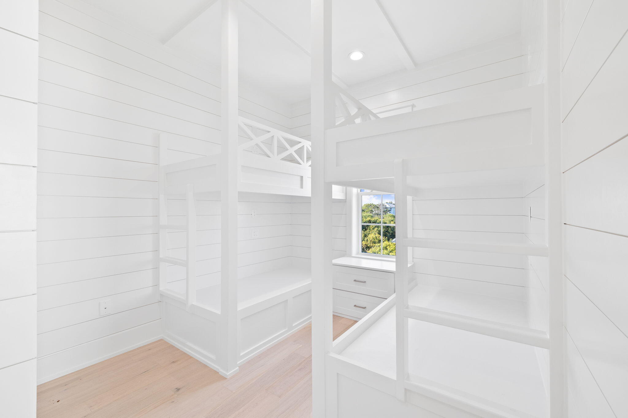 8077 E County Hwy 30A