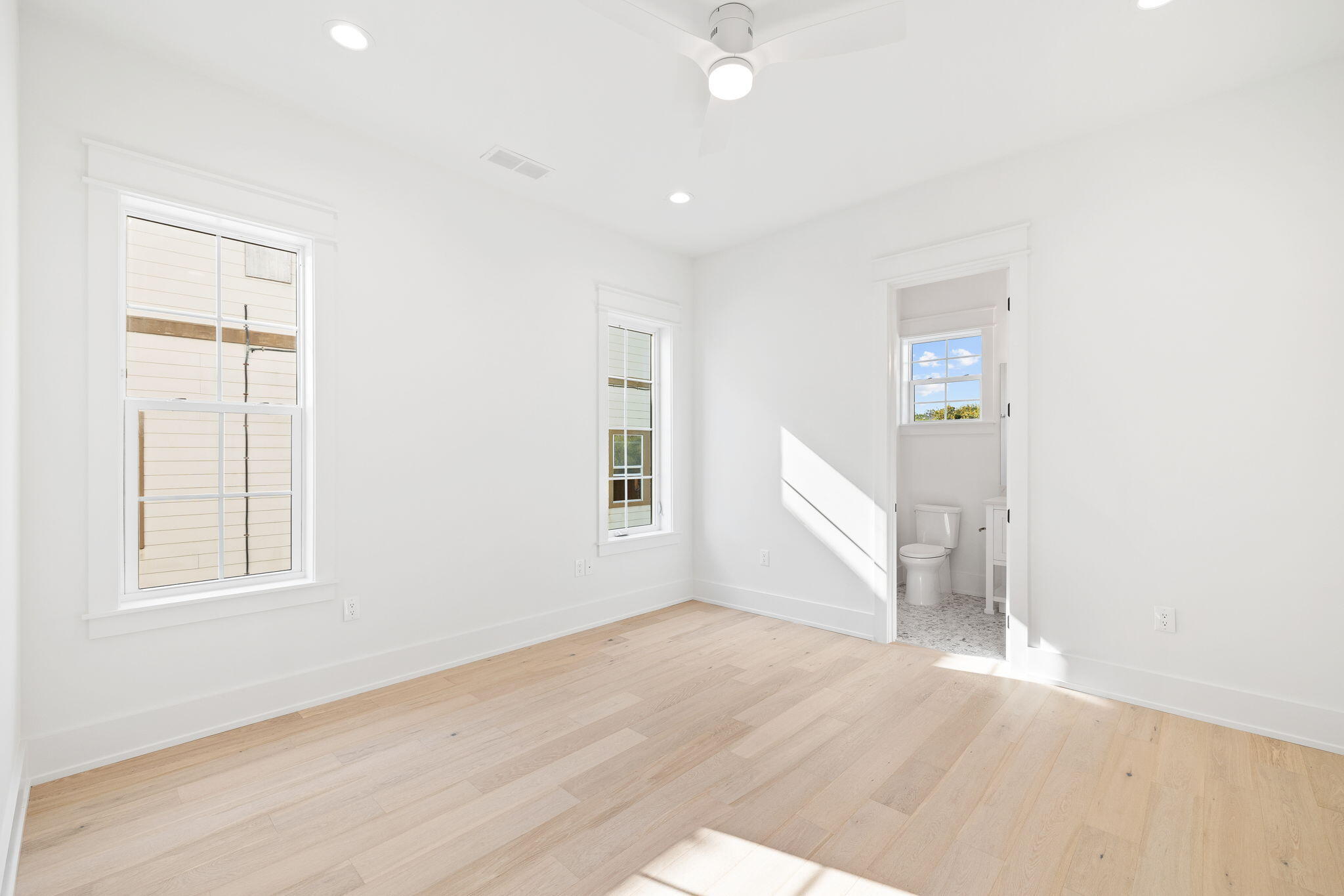 8077 E County Hwy 30A