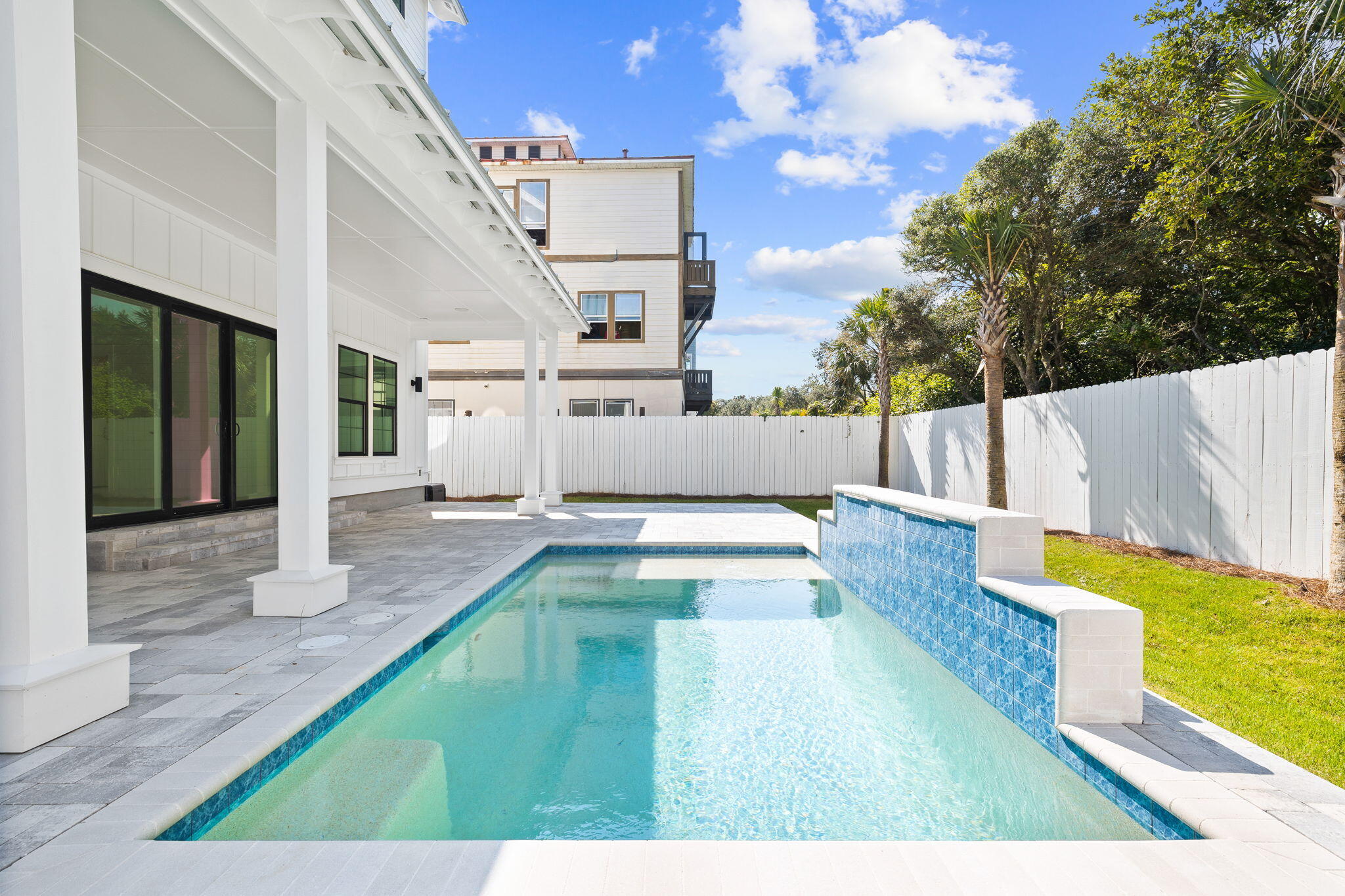 8077 E County Hwy 30A