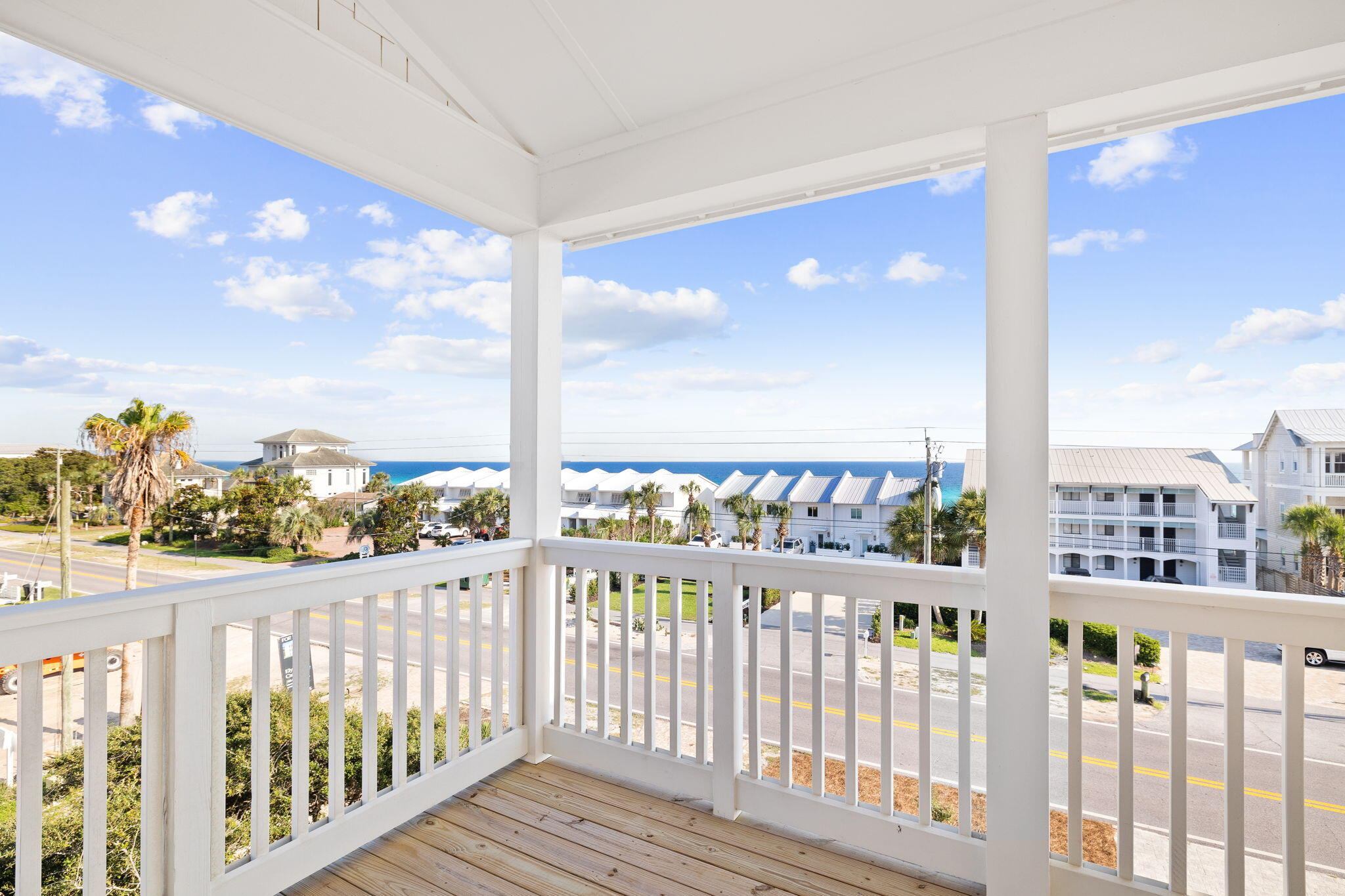 8077 E County Hwy 30A