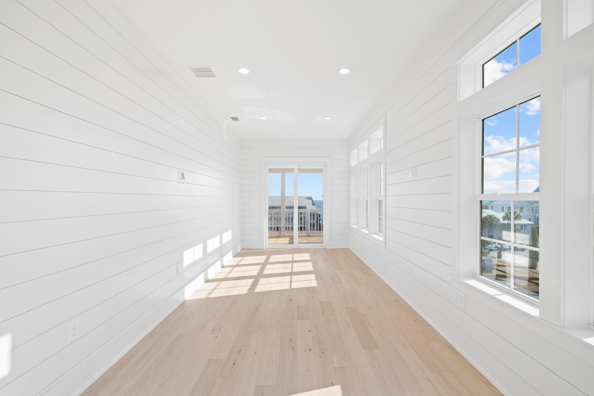 8077 E County Hwy 30A