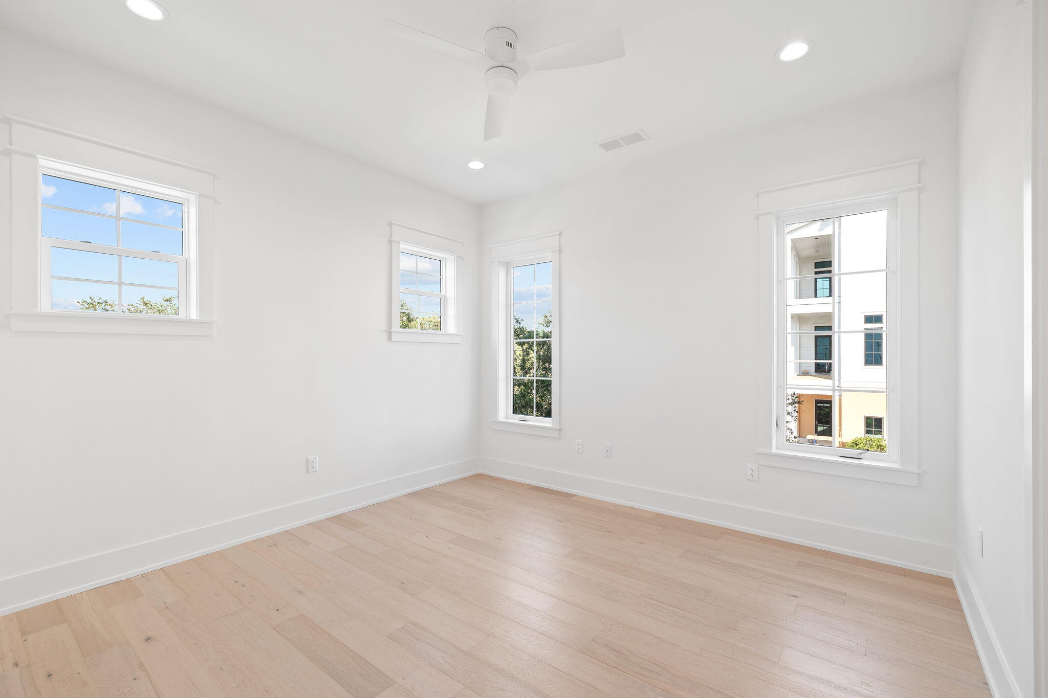 8077 E County Hwy 30A