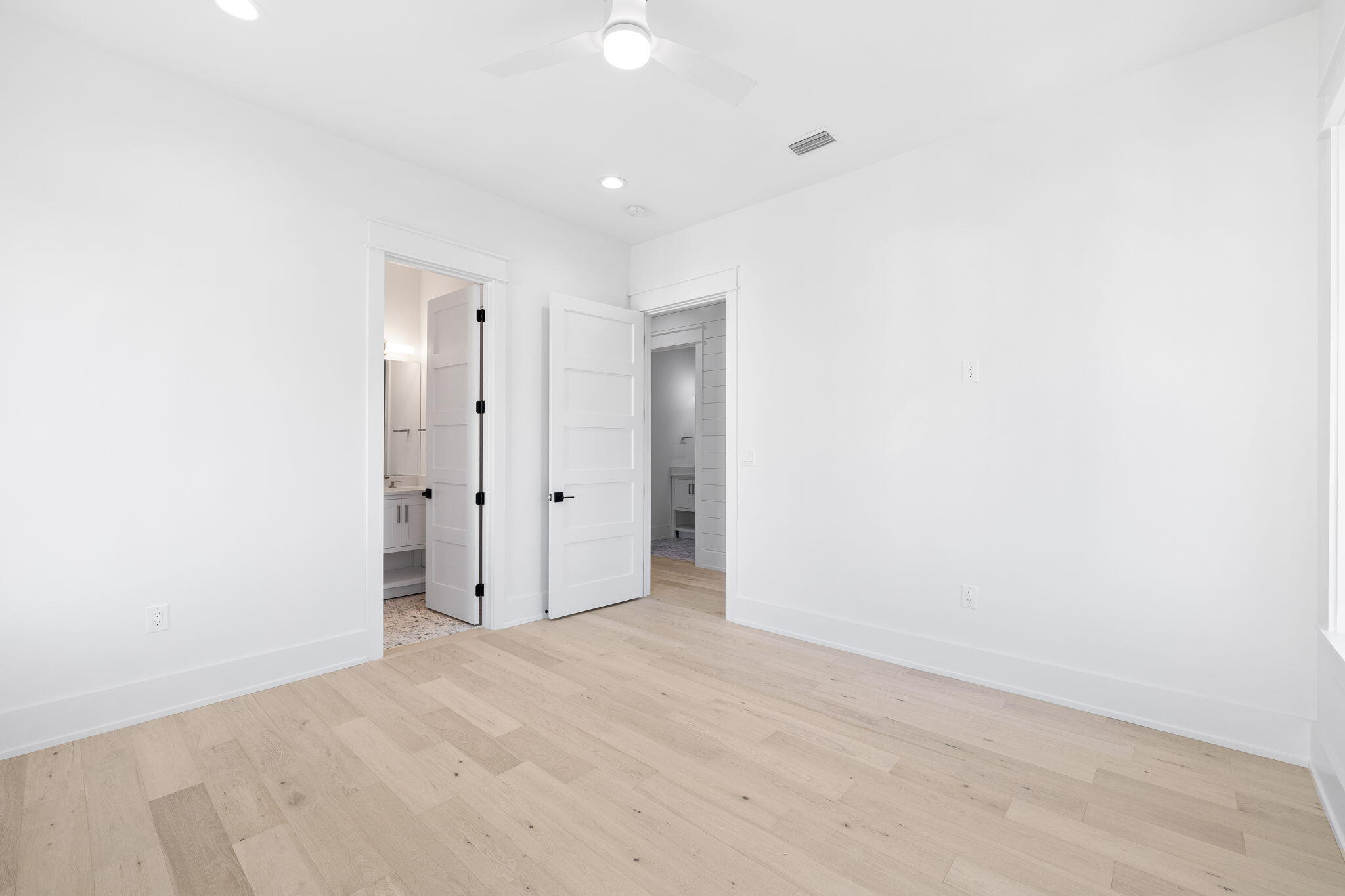 8077 E County Hwy 30A