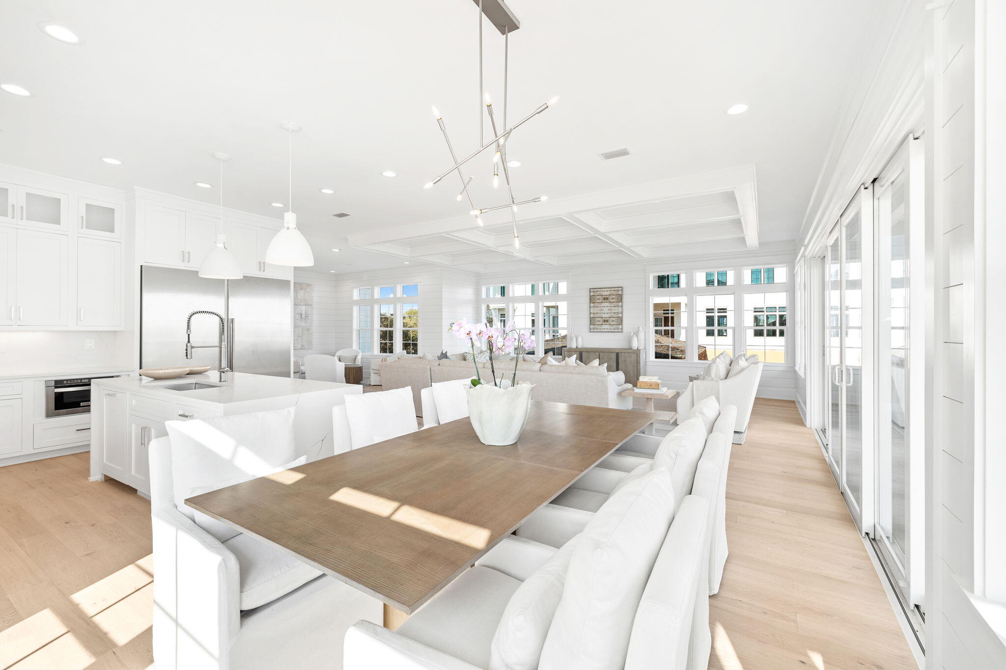 8077 E County Hwy 30A