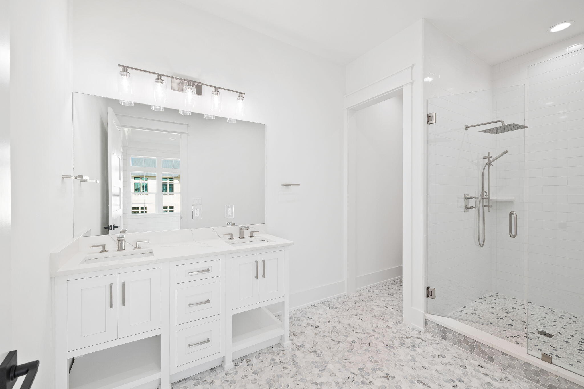 8077 E County Hwy 30A