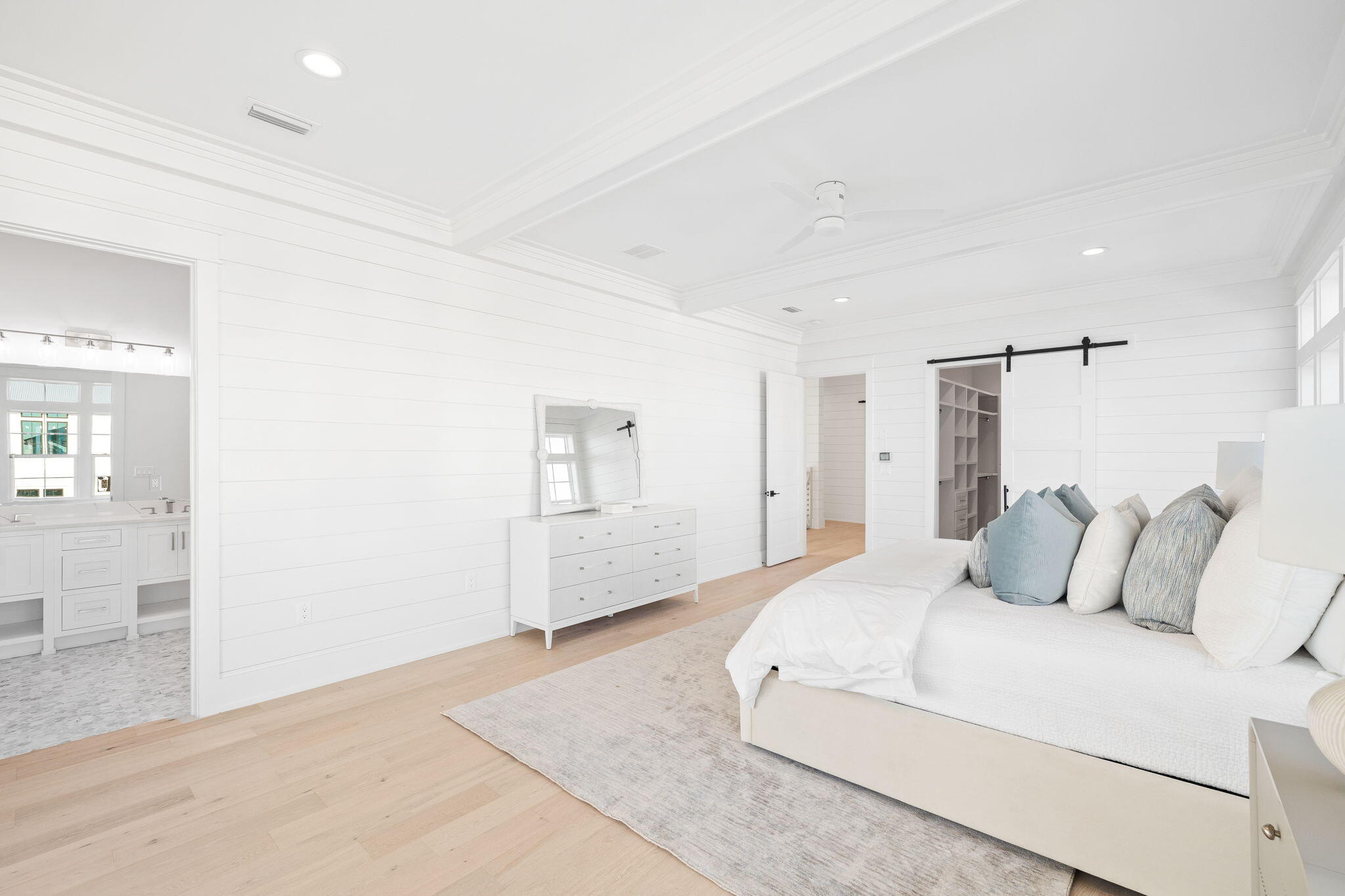 8077 E County Hwy 30A