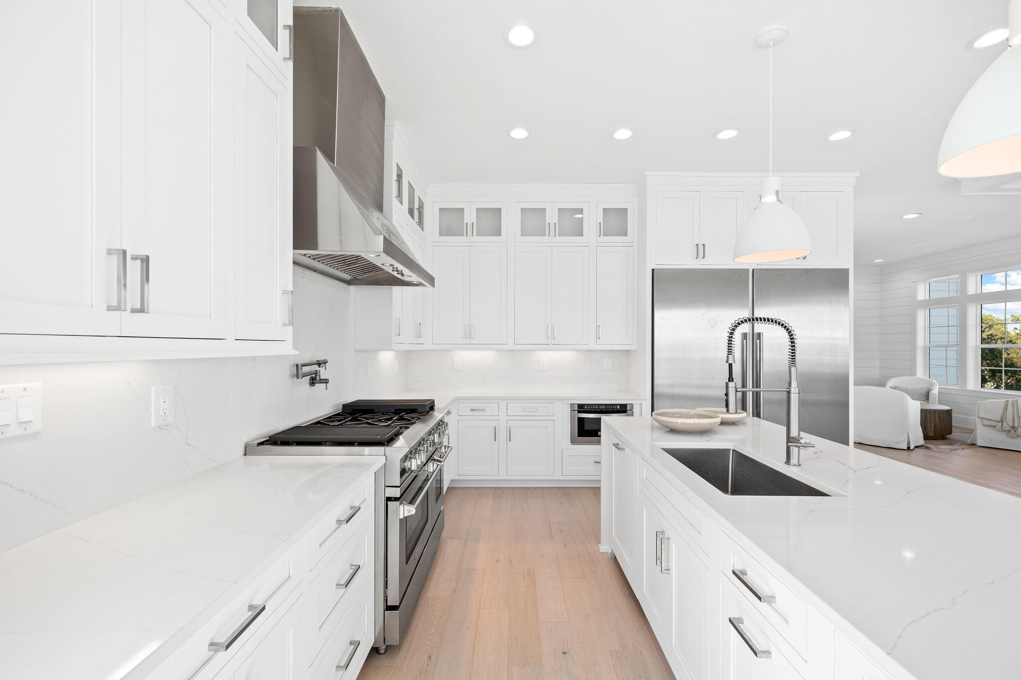 8077 E County Hwy 30A