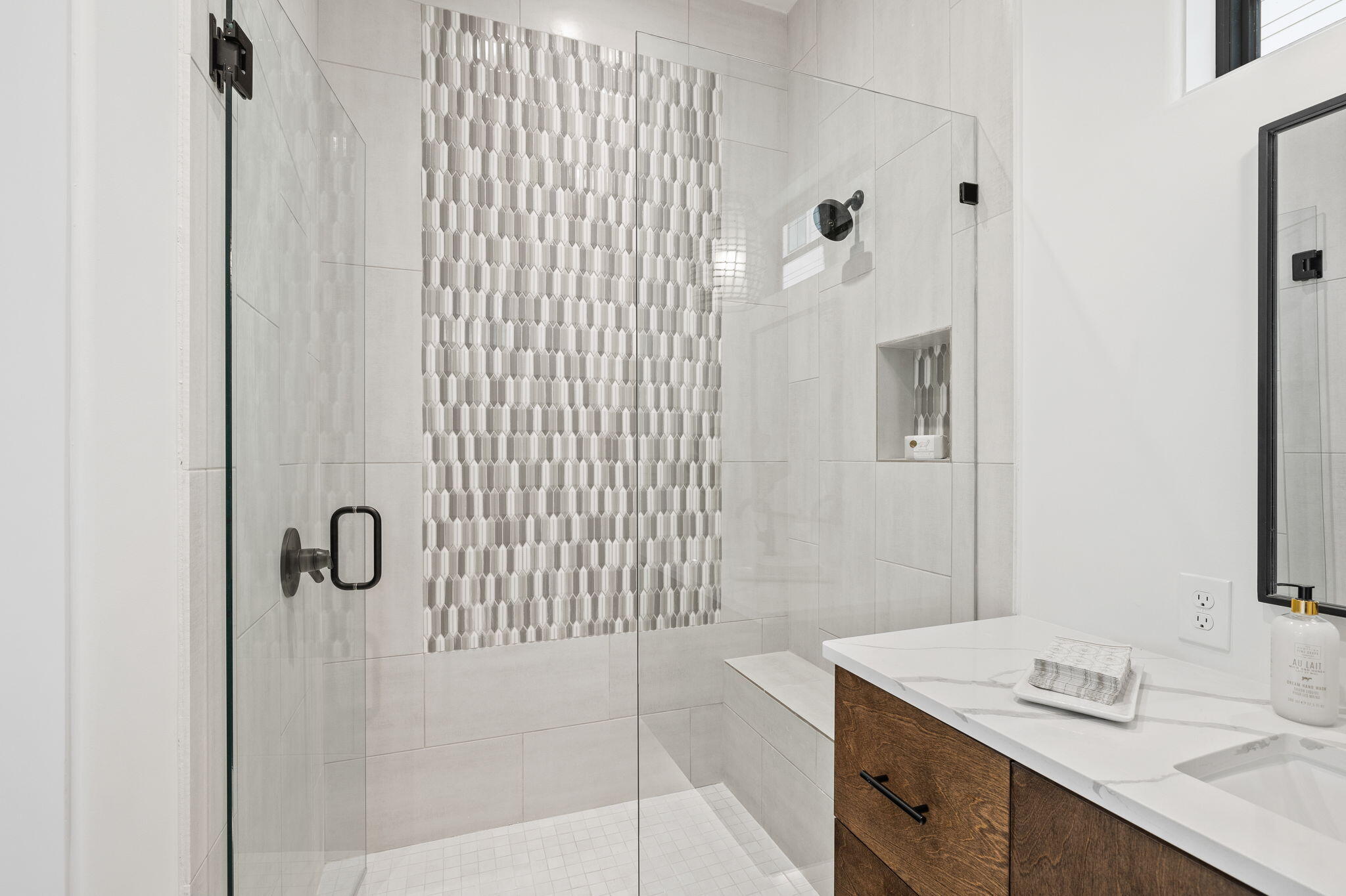 64 Grande Pointe Drive