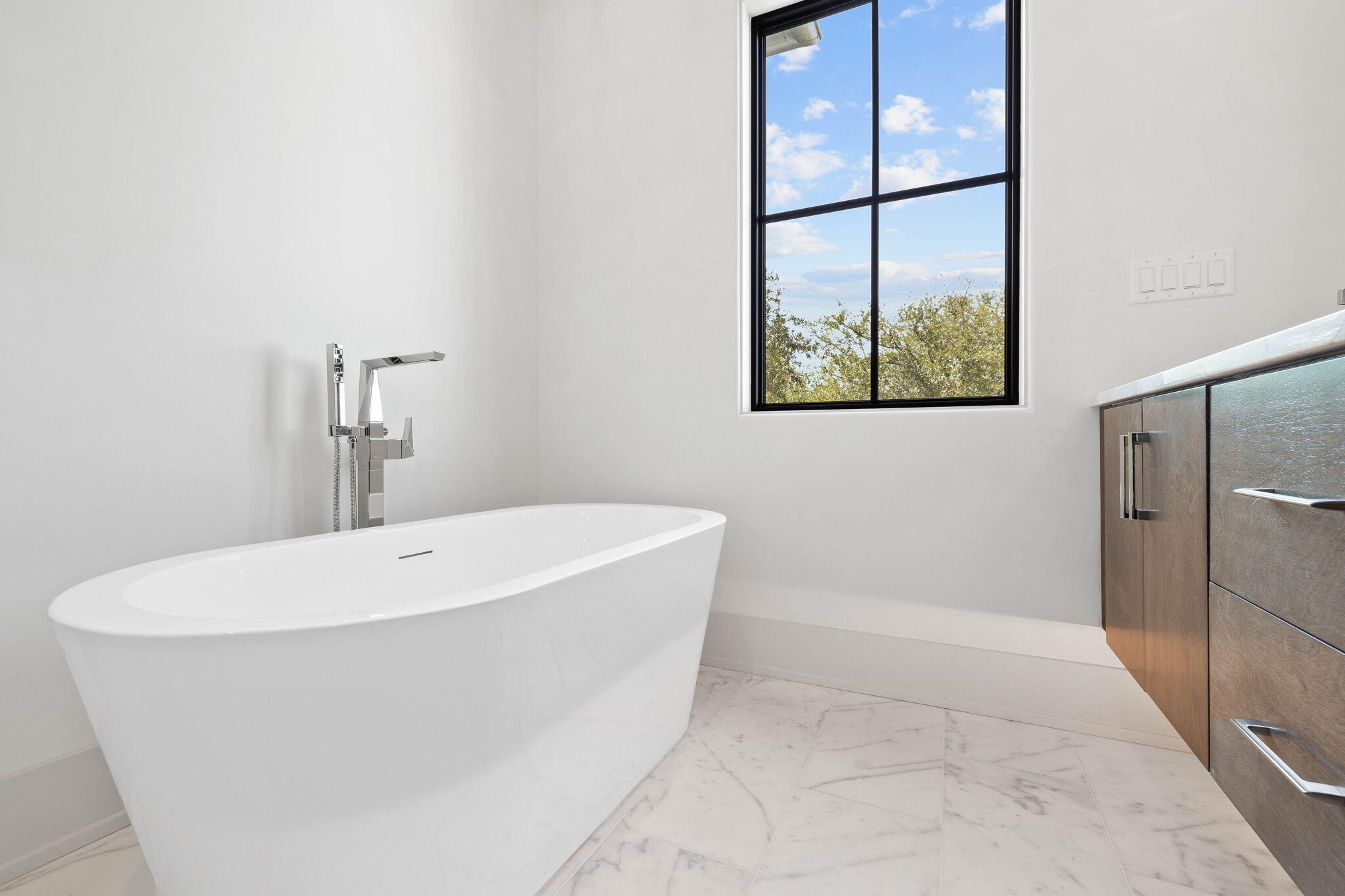 91 S Grande Pointe Drive