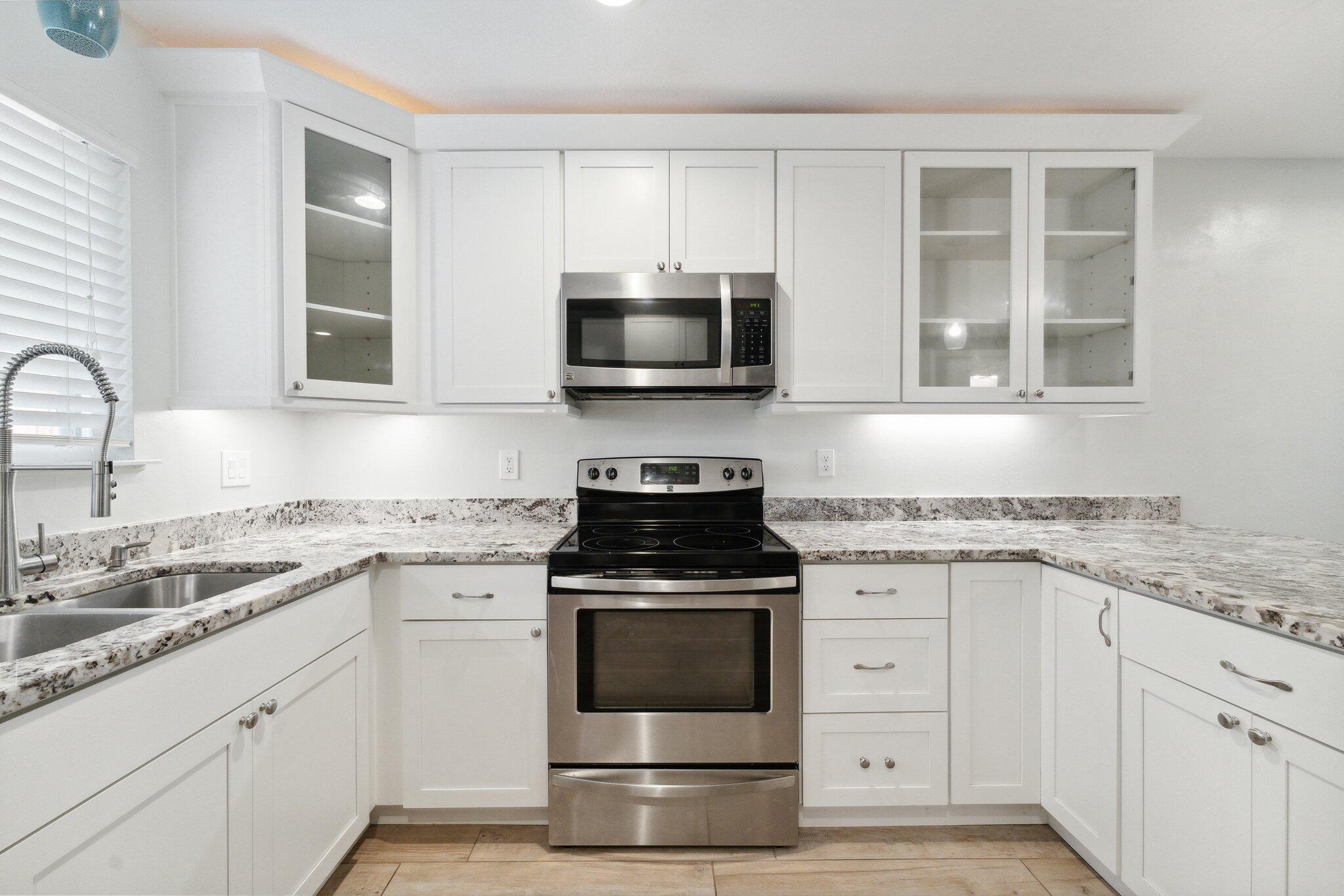 25 Blenheim Lane Unit: APT 3