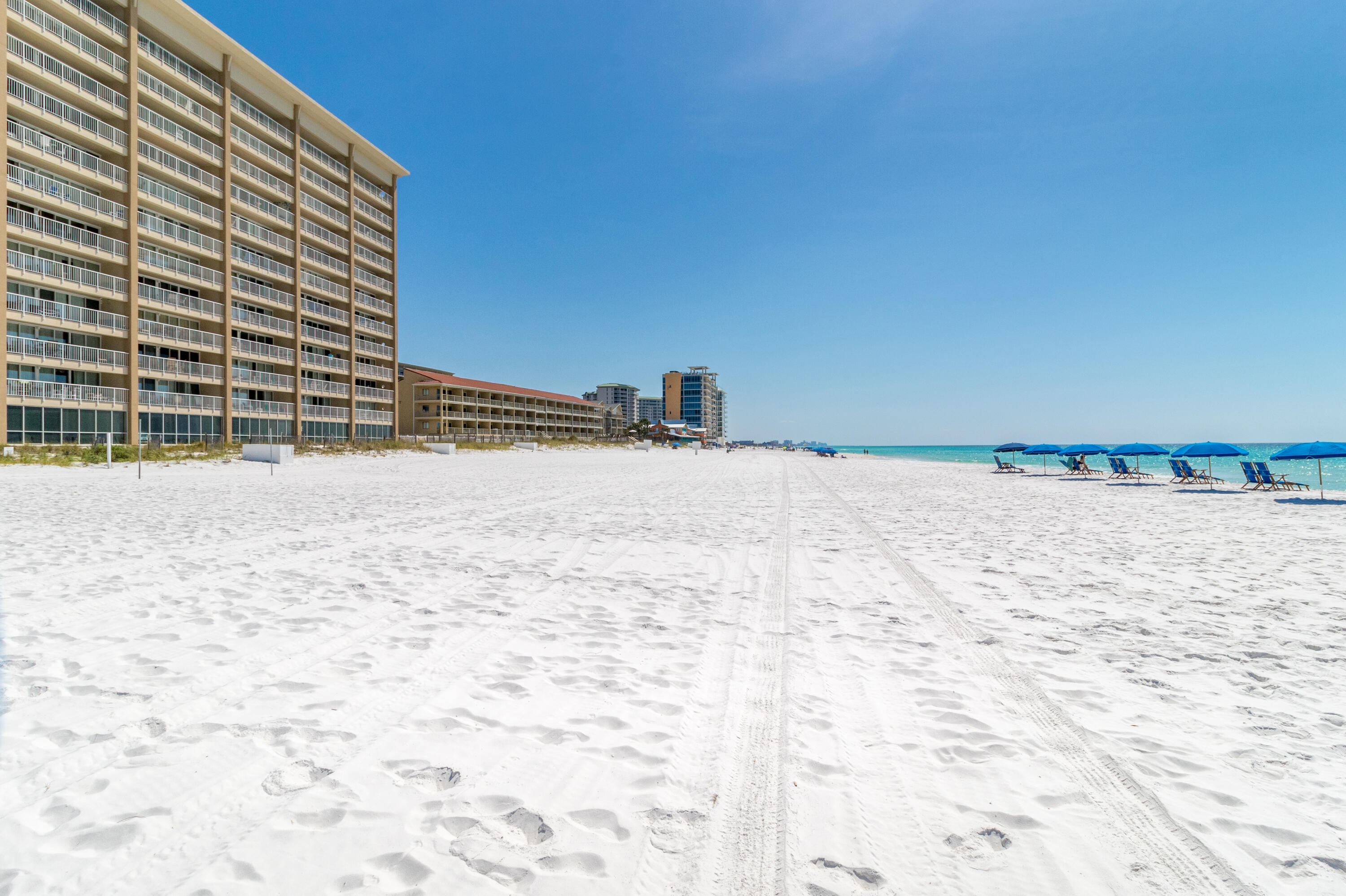 1180 Scenic Highway 98, 106