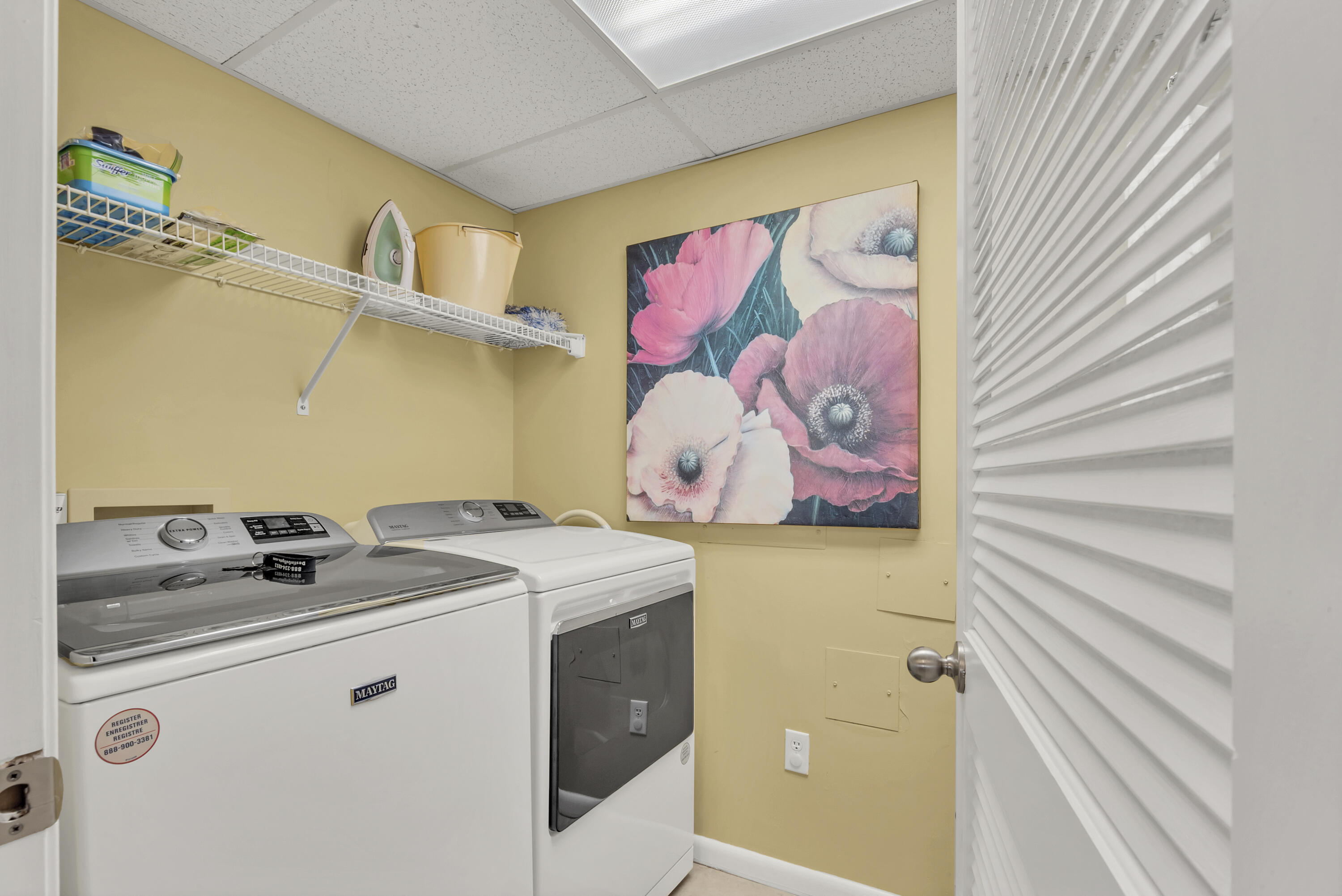 1180 Scenic Highway 98, 106