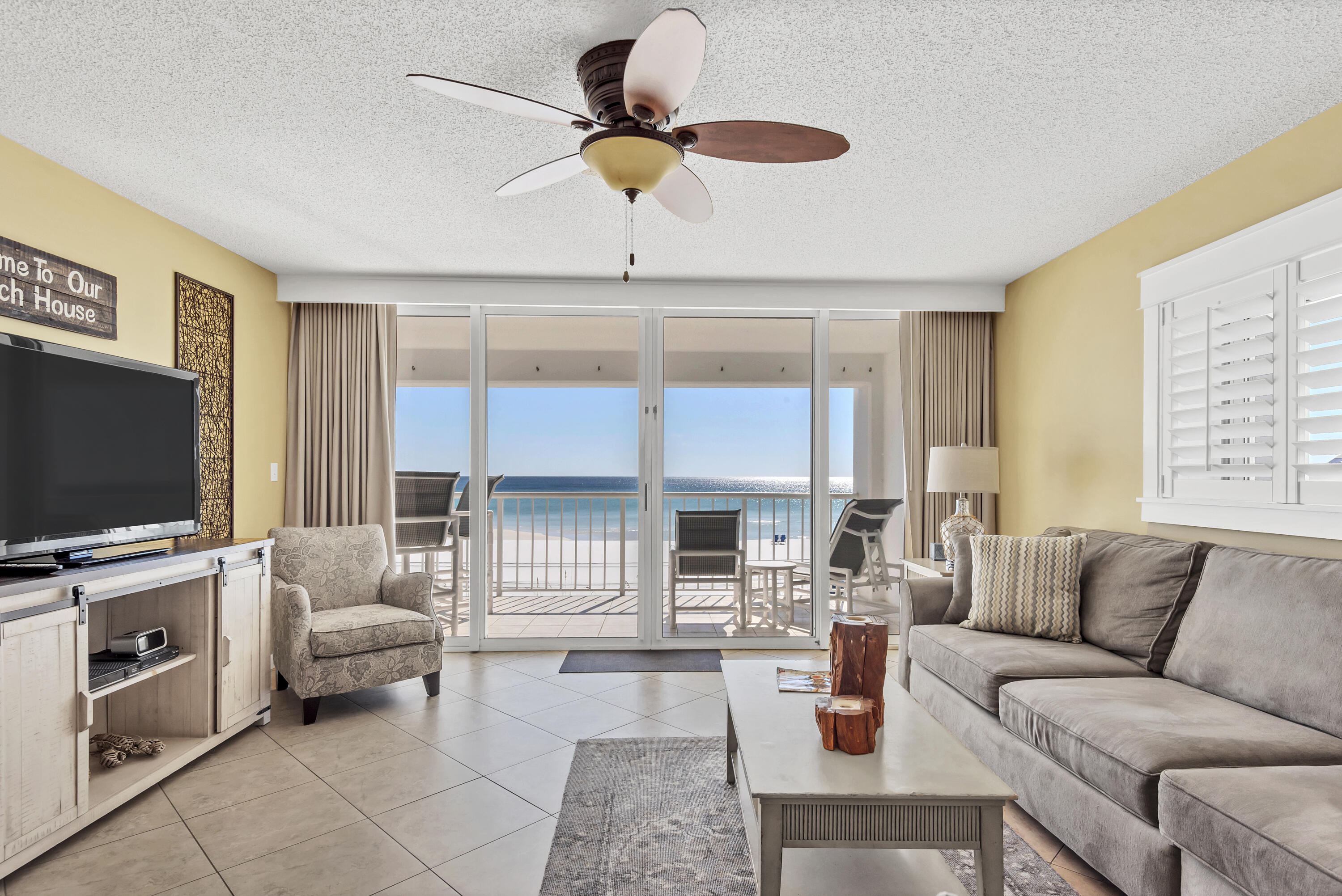 1180 Scenic Highway 98, 106