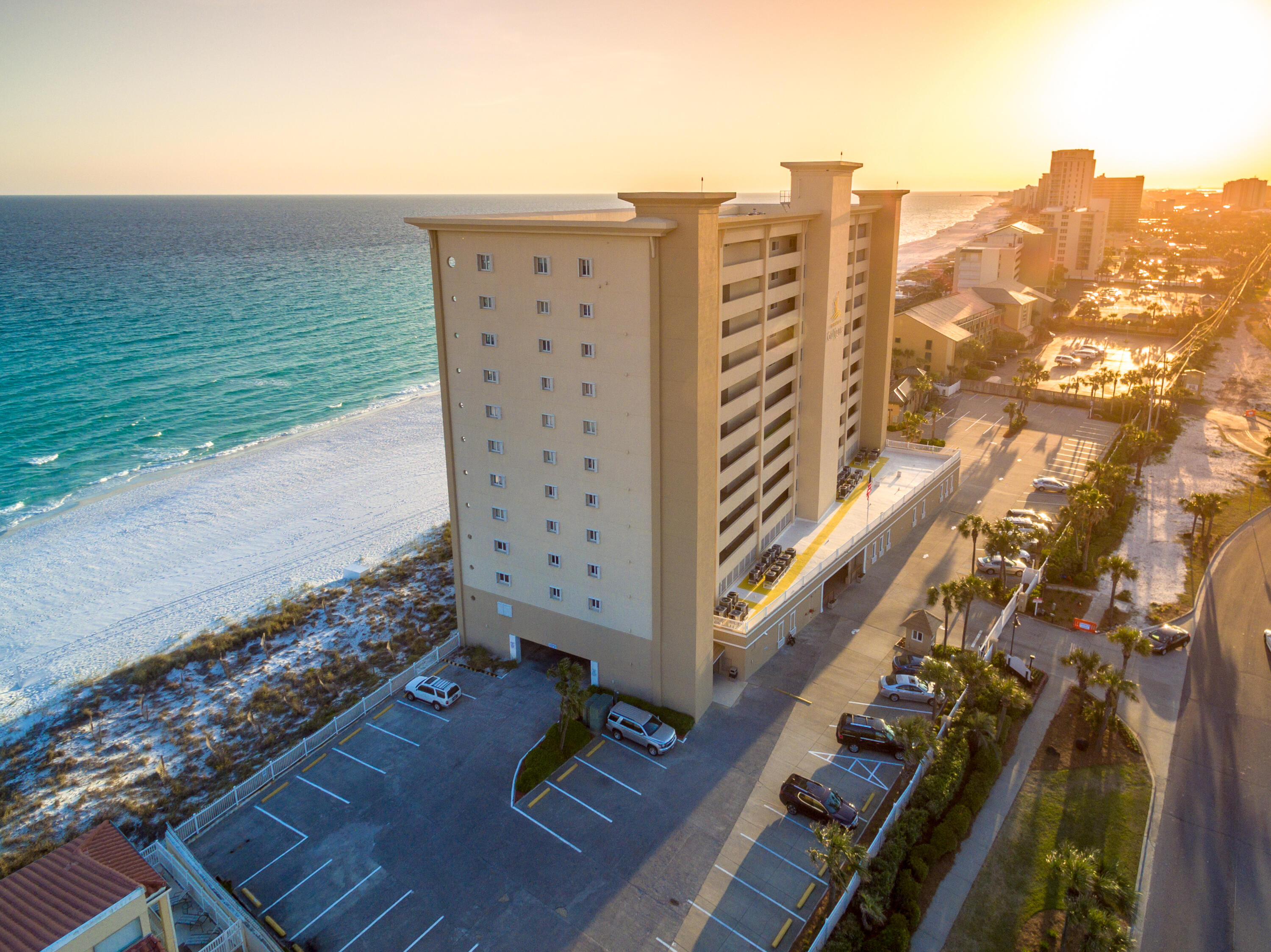 1180 Scenic Highway 98, 106