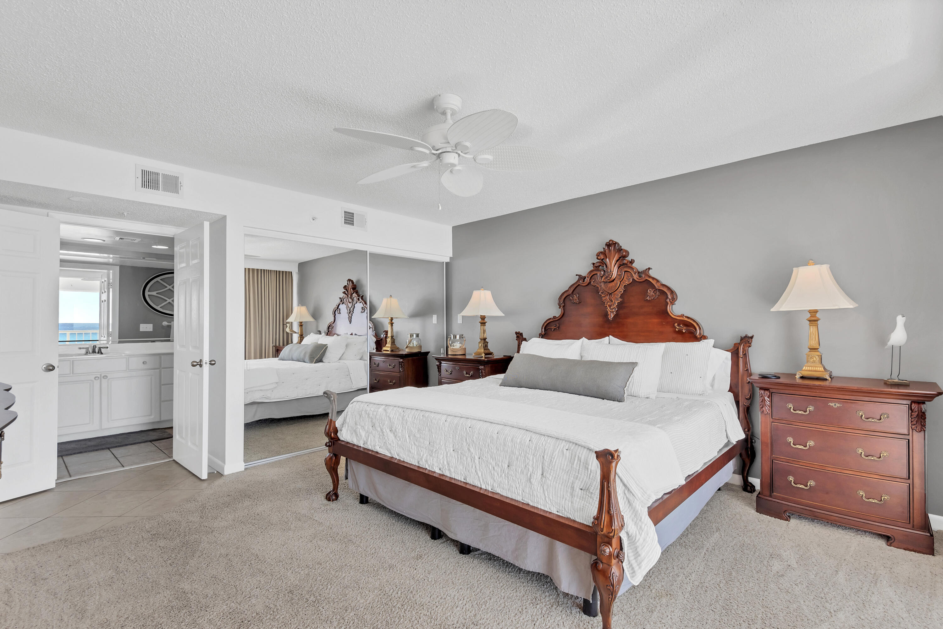 1180 Scenic Highway 98, 106