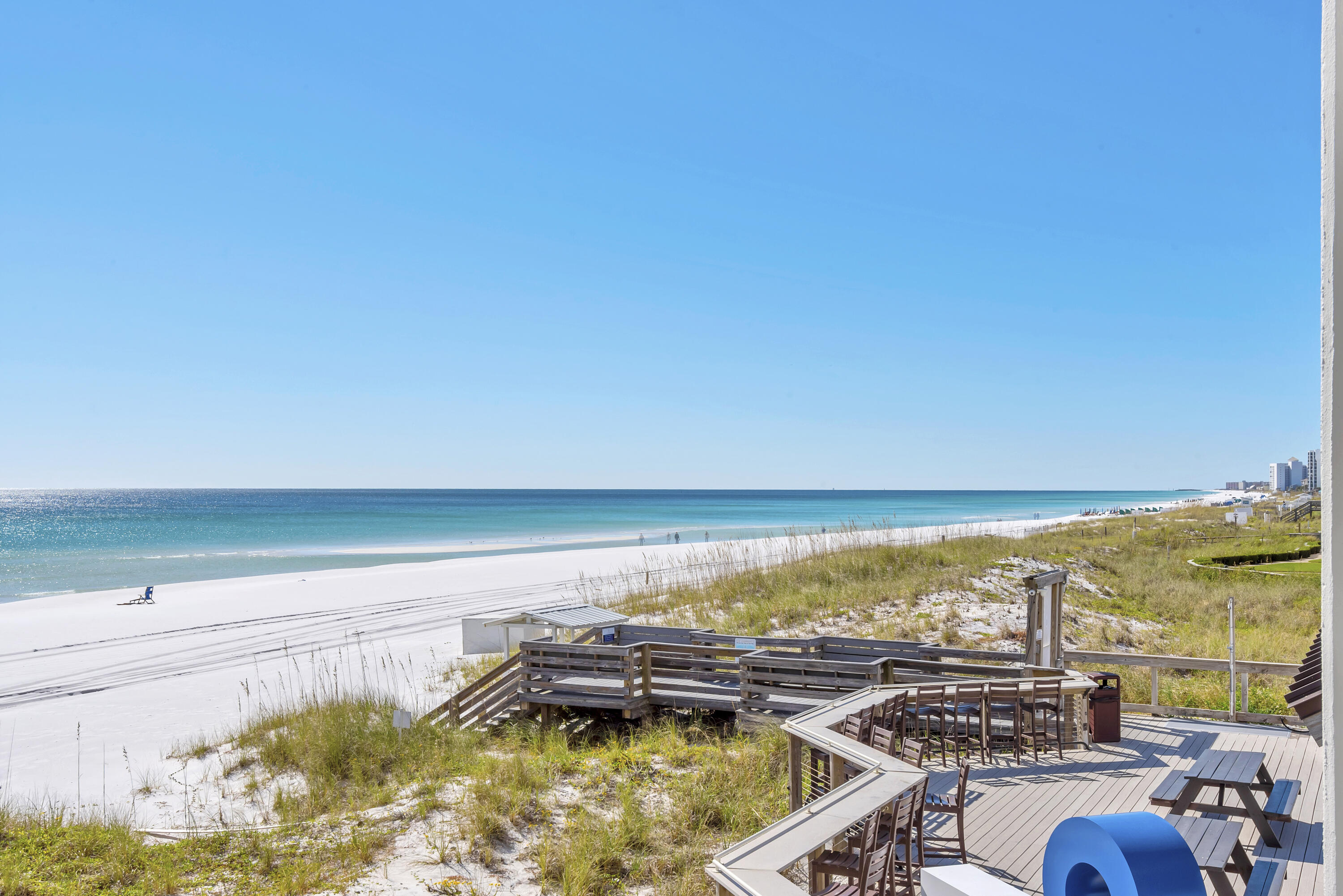 1180 Scenic Highway 98, 106