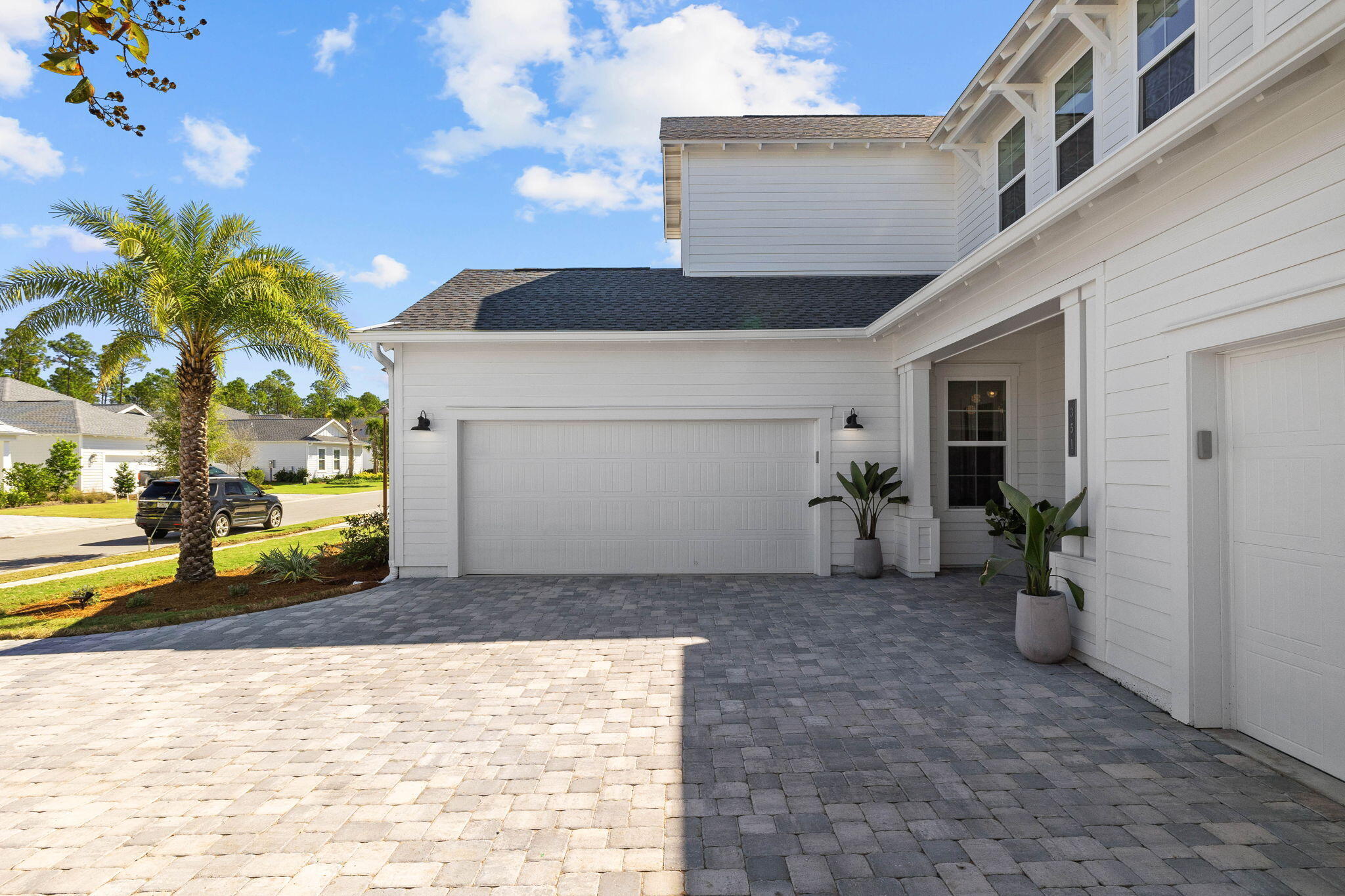 351 W Lafayette Road