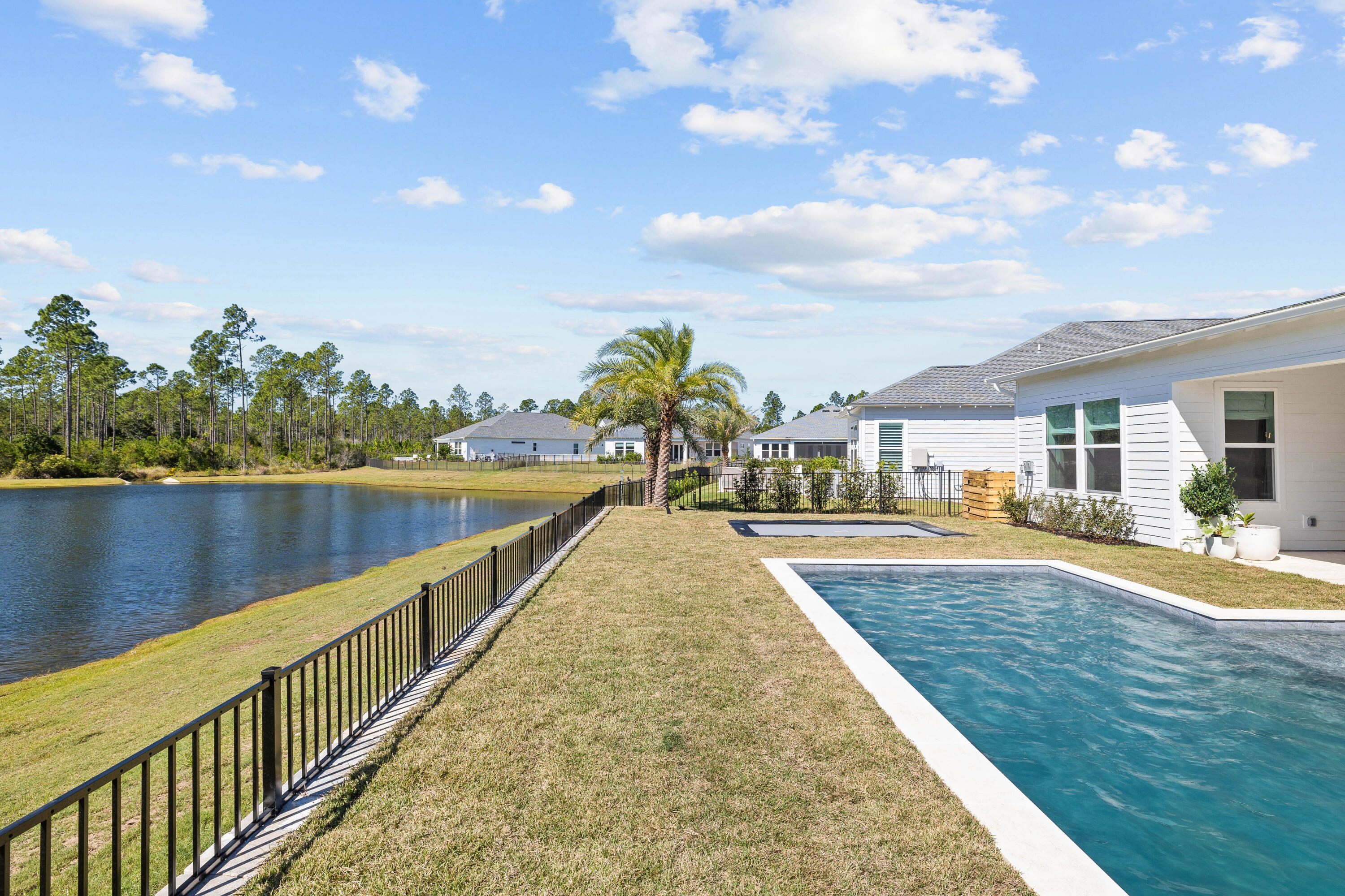 351 W Lafayette Road