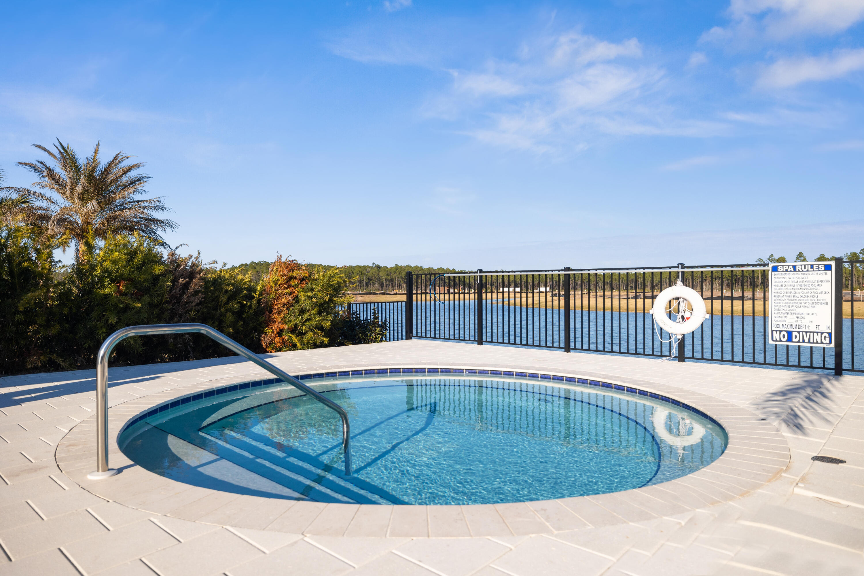 351 W Lafayette Road