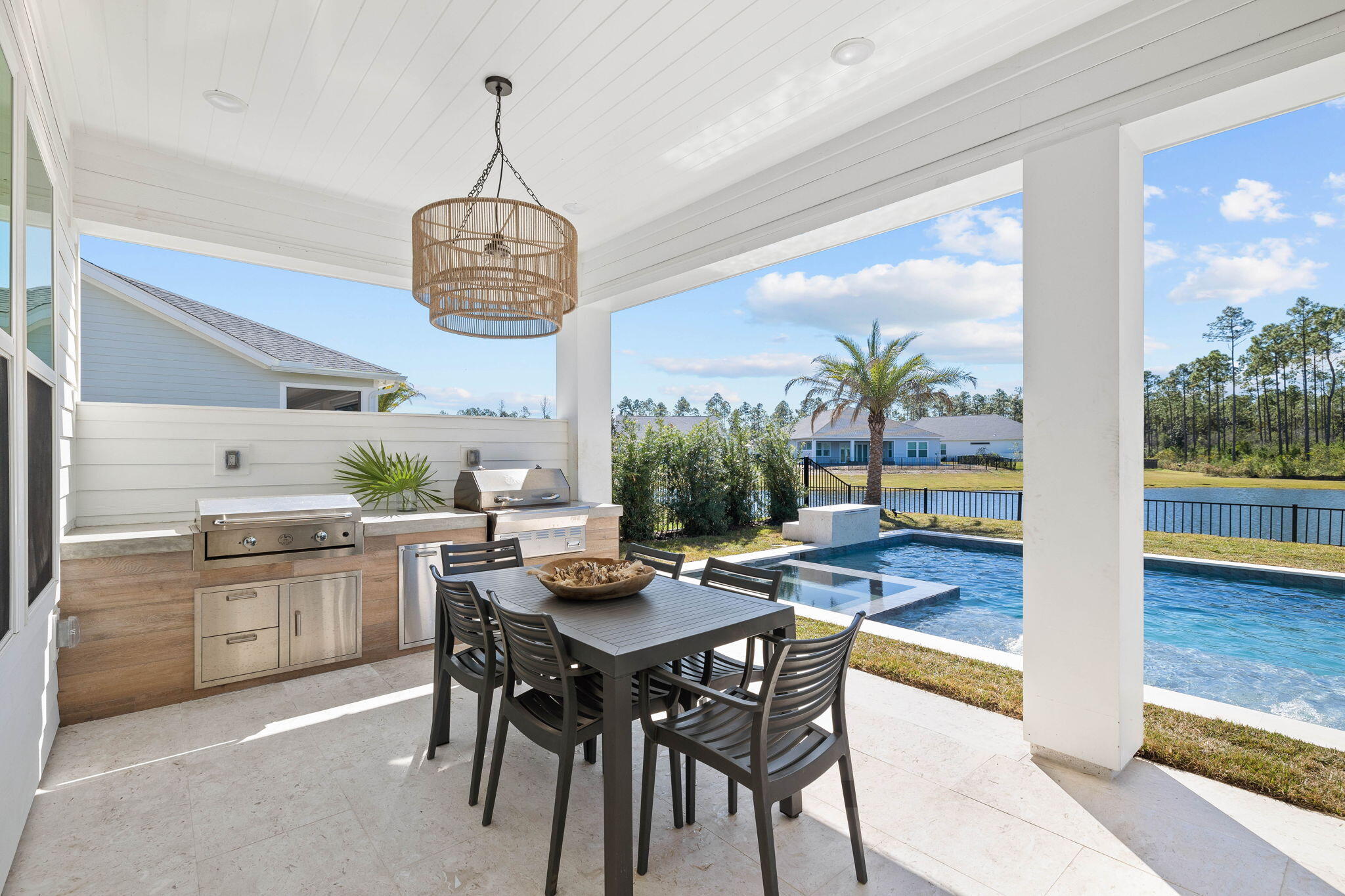 351 W Lafayette Road