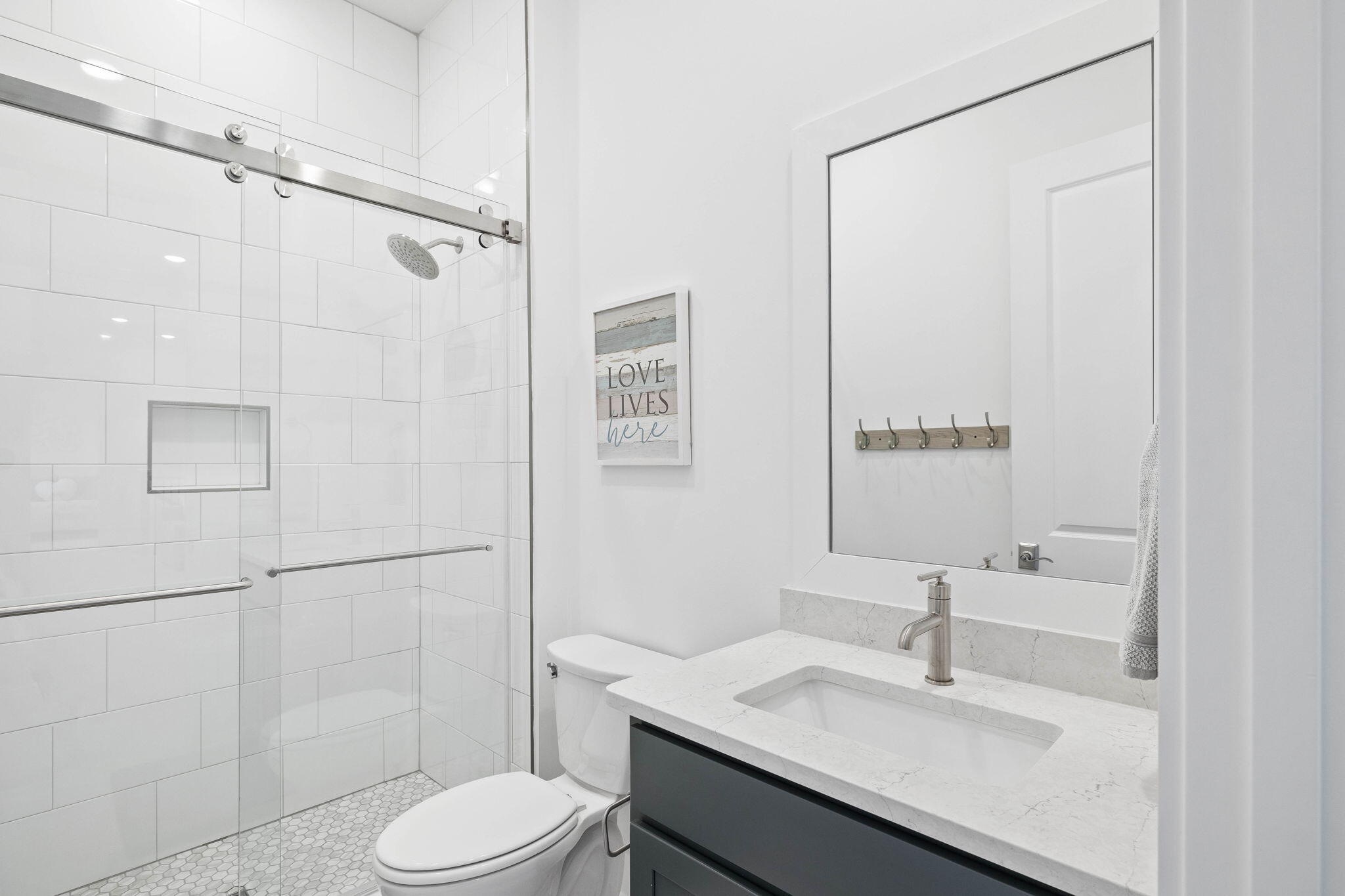 351 W Lafayette Road