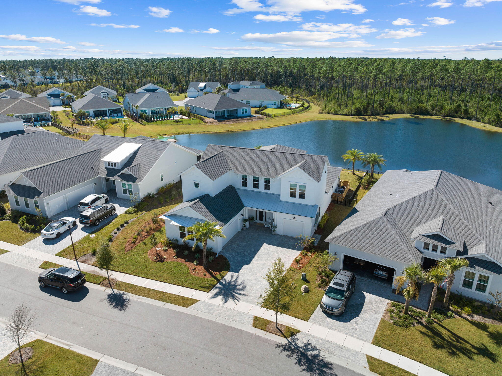 351 W Lafayette Road